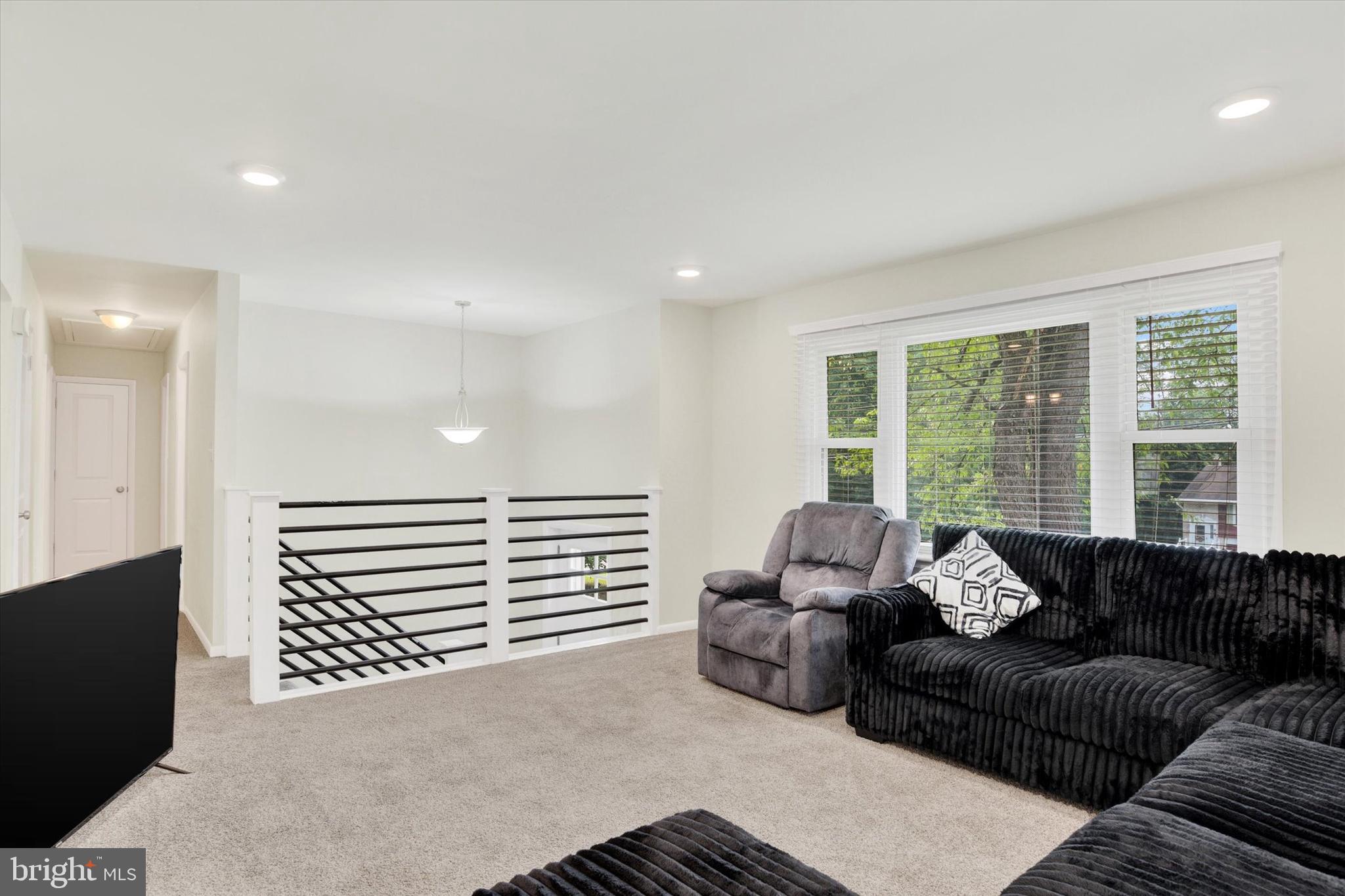 99 FETROW LANE