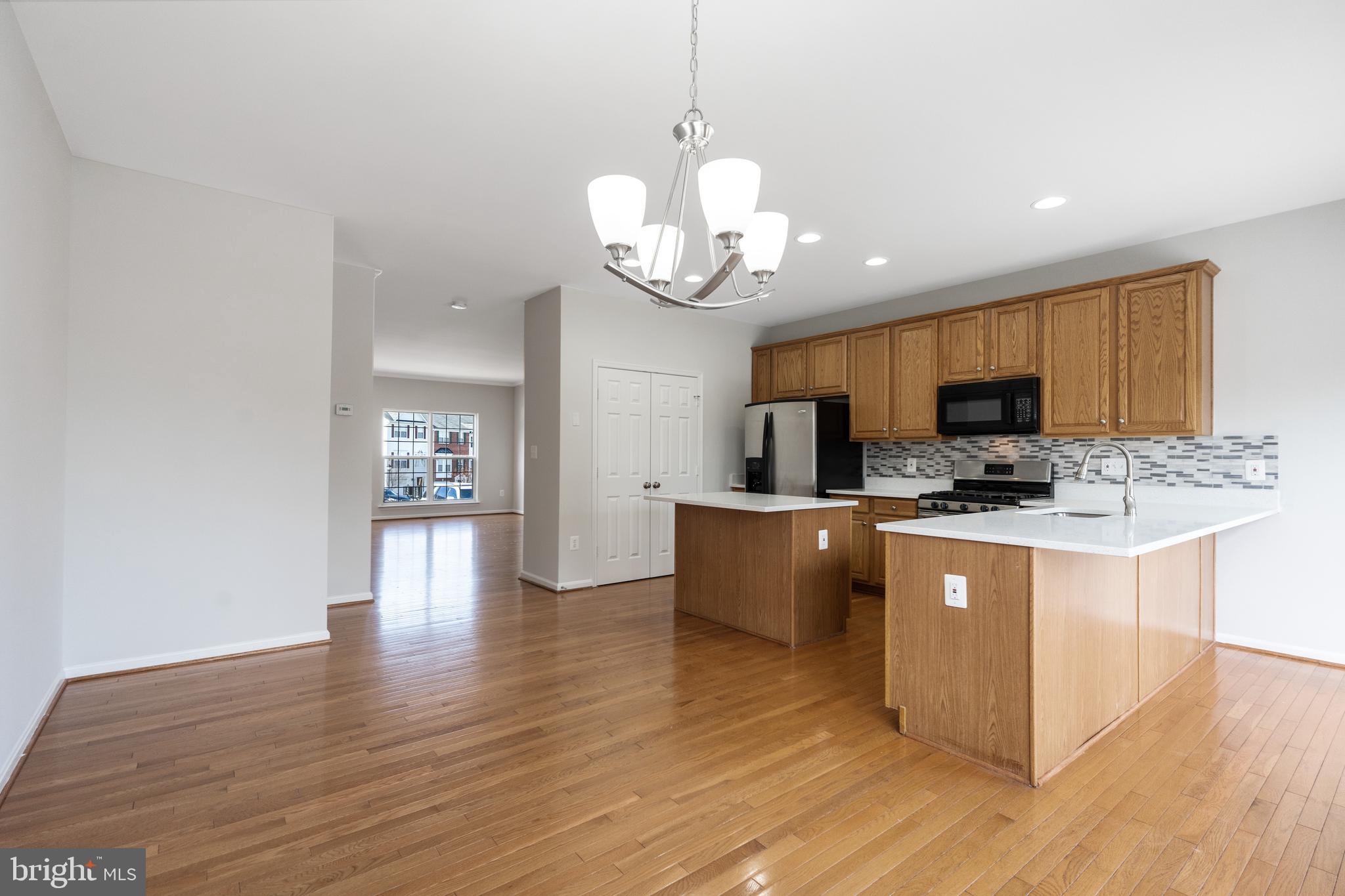 TAMARLANE - Residential