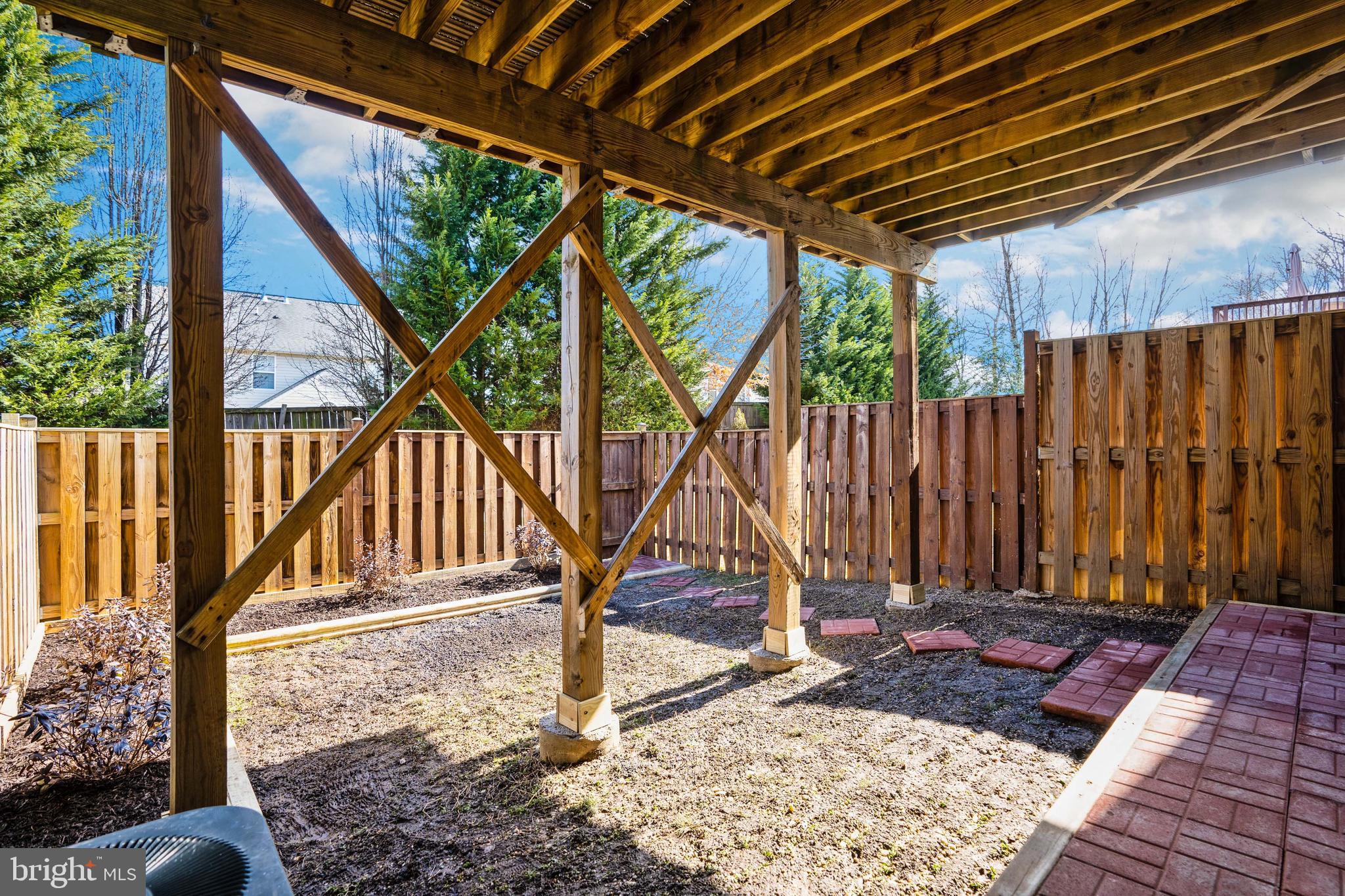 TAMARLANE - Residential