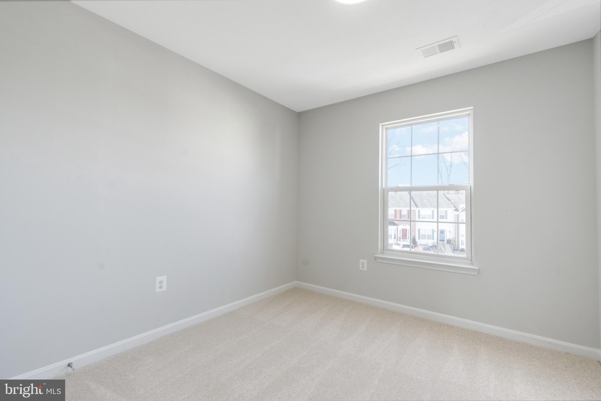 TAMARLANE - Residential