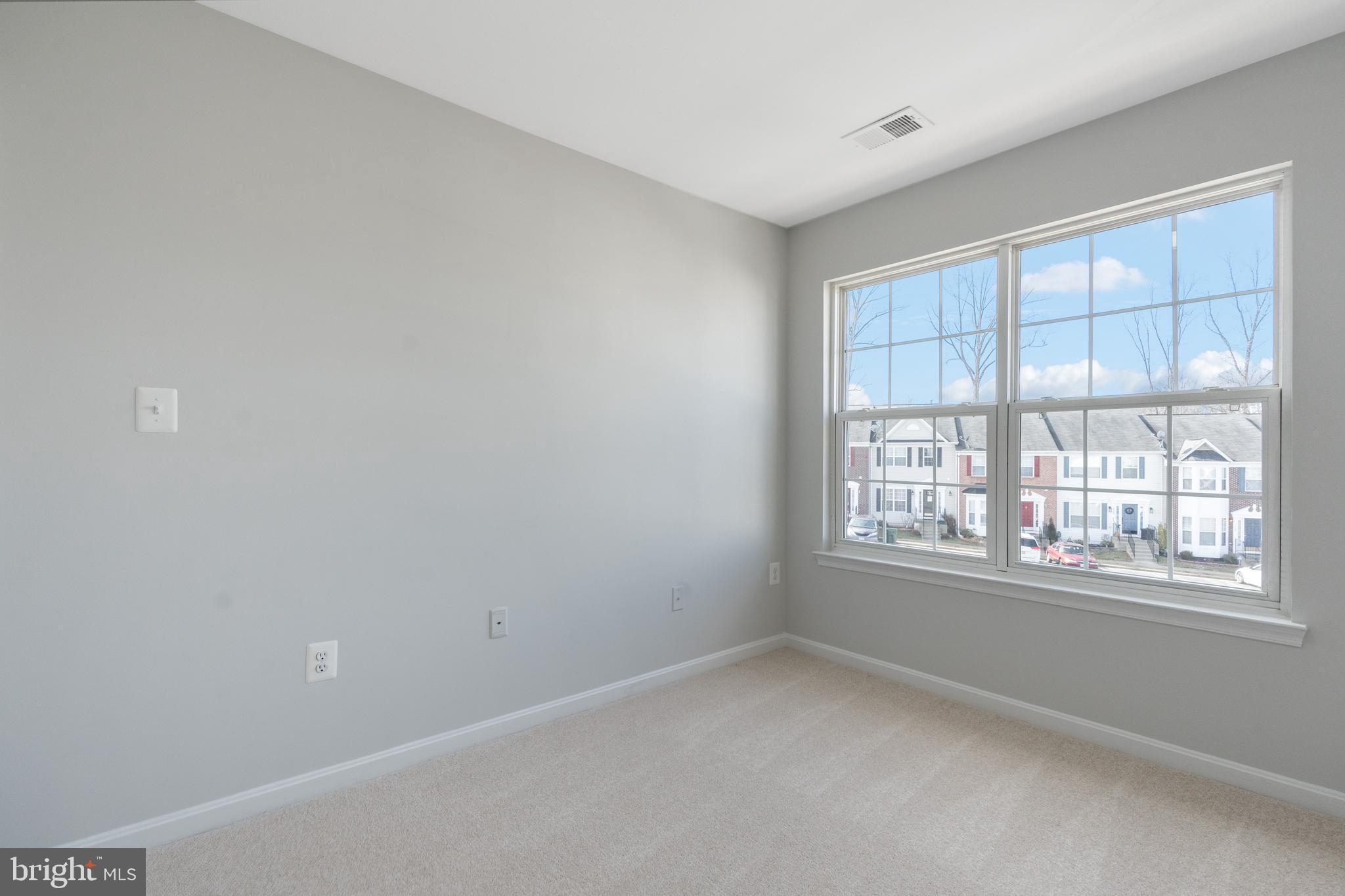 TAMARLANE - Residential