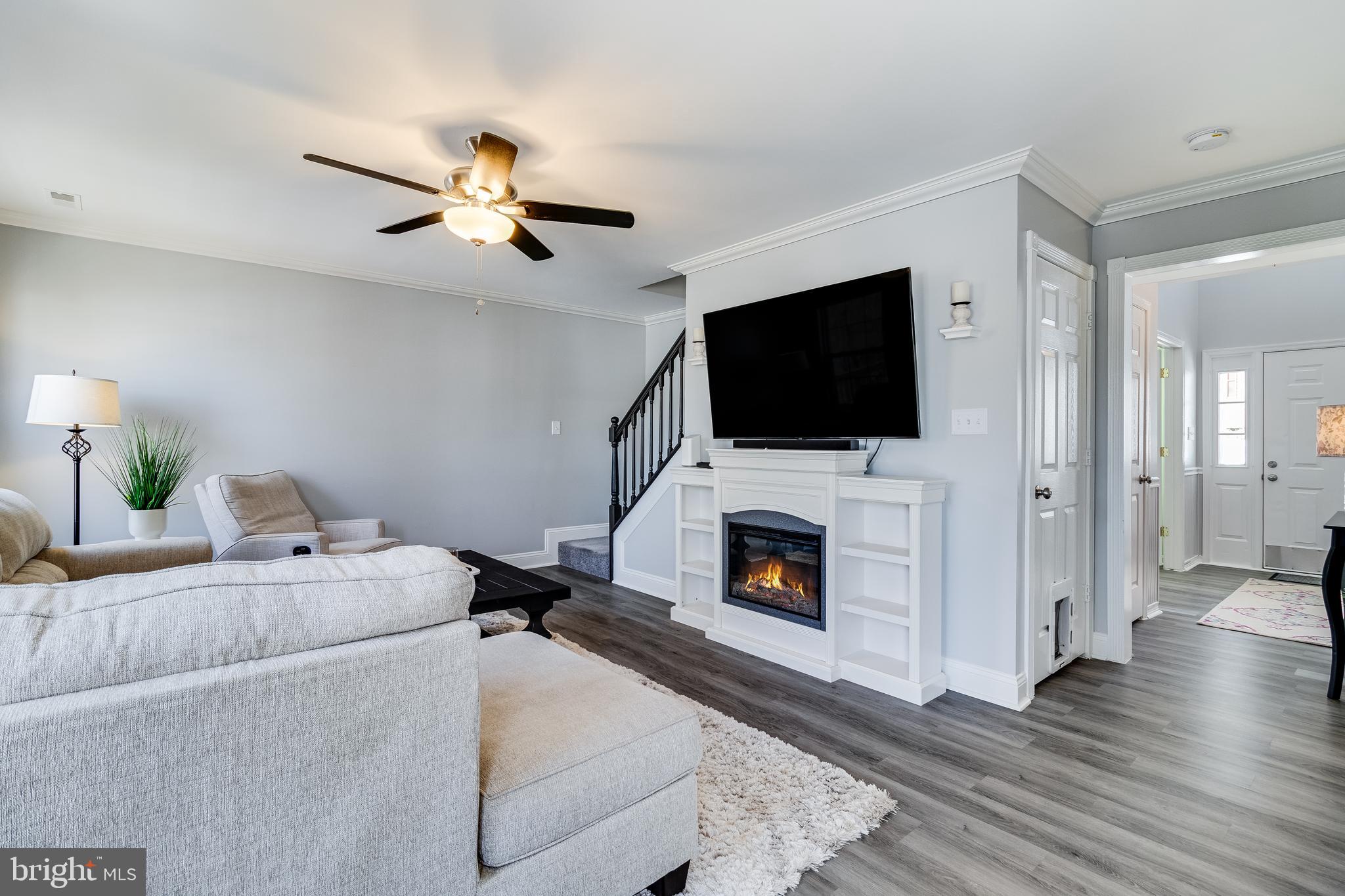 SYMPHONY WOODS - Residential