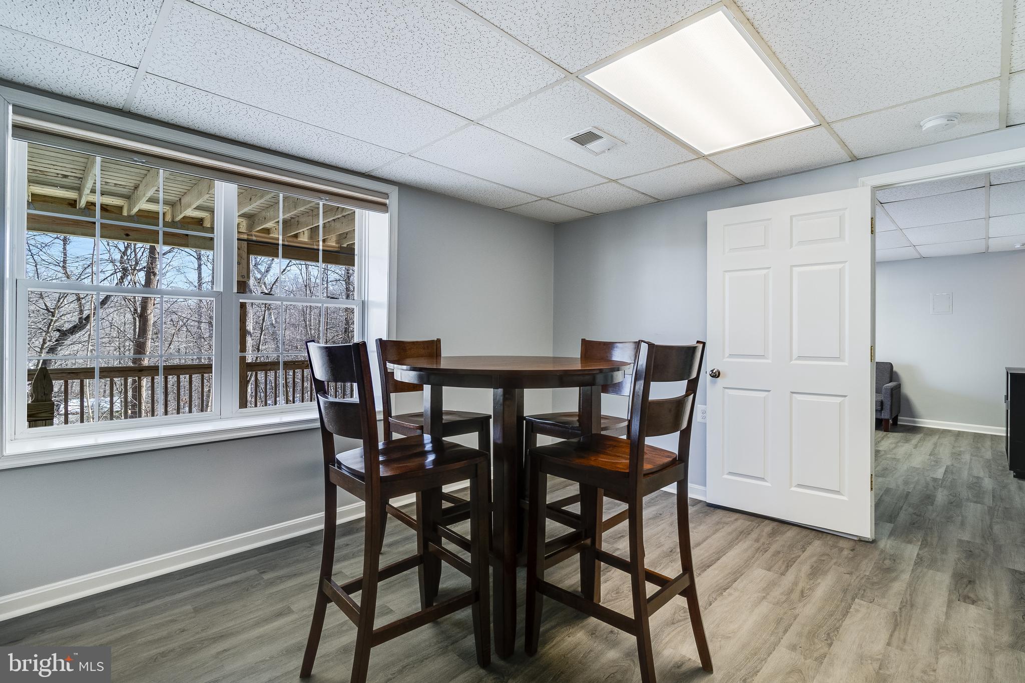 SYMPHONY WOODS - Residential