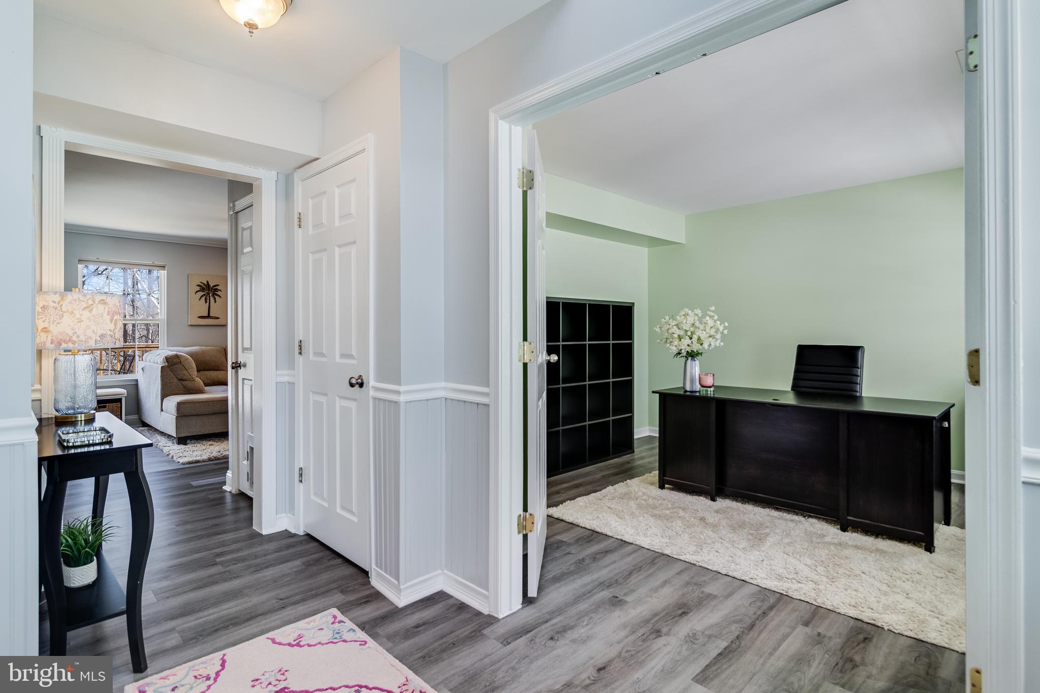 SYMPHONY WOODS - Residential