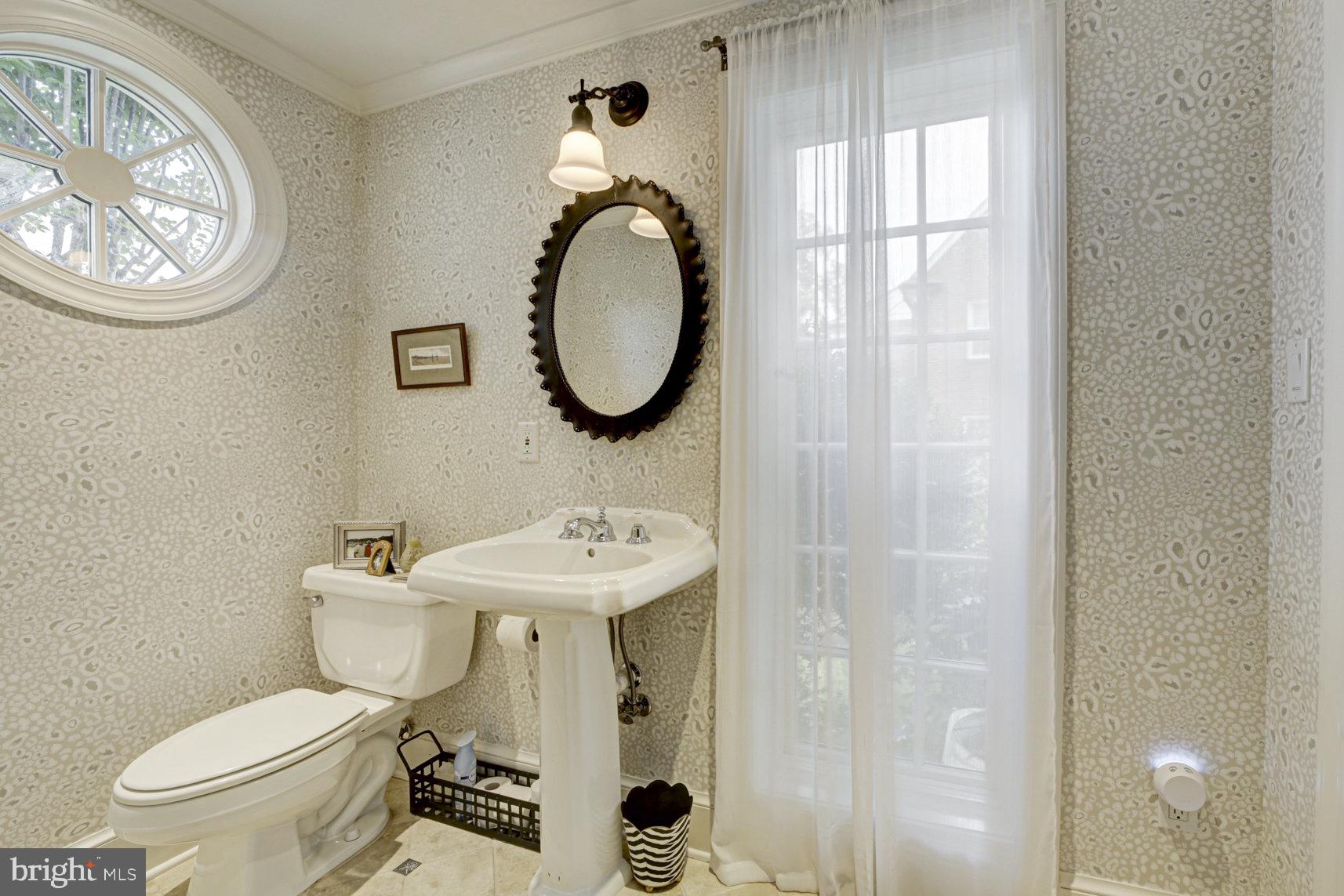 KENWOOD - Residential