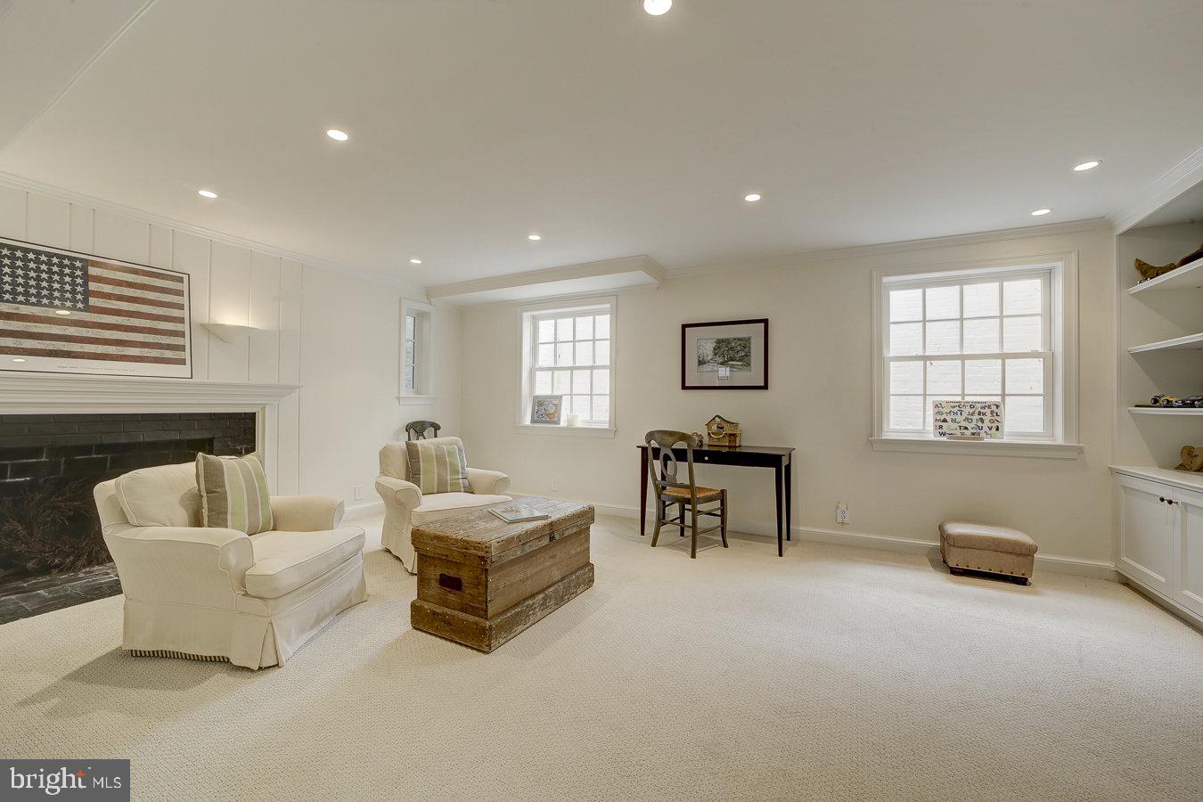 KENWOOD - Residential