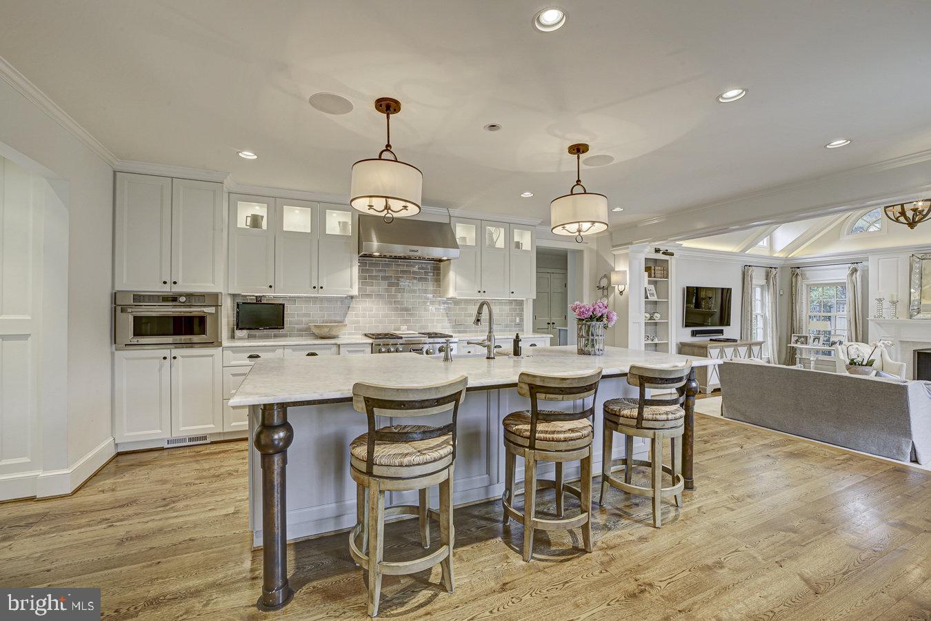 KENWOOD - Residential