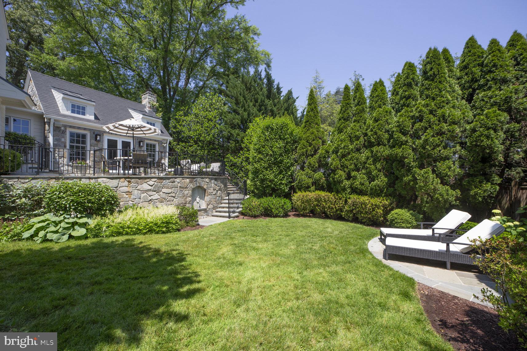 KENWOOD - Residential