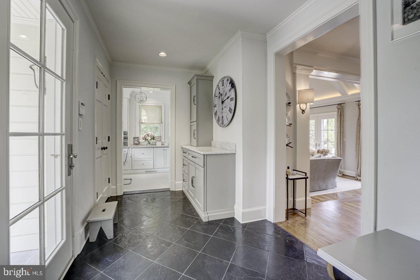 KENWOOD - Residential