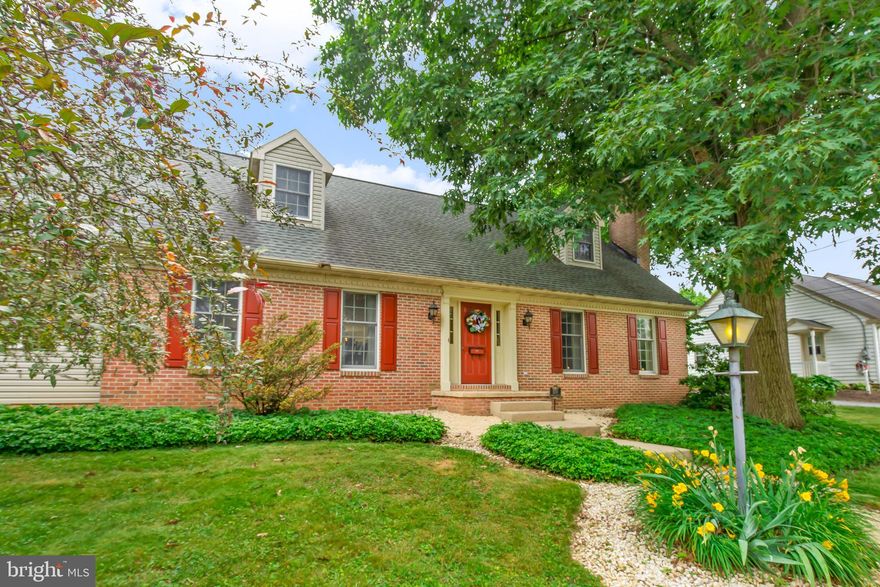 Beautiful home with many features to enjoy.  From a nice eat in kitchen to a formal dining room and a living room large enough for gatherings.   Home boasts 4 large bedrooms and 2.5 baths.  A back patio is surrounded by mature landscaping and beautiful flowers.  An open basement is ready great for storage or ready to be finished for extra living space.  Home is a must see, turn key and ready for its new owner.