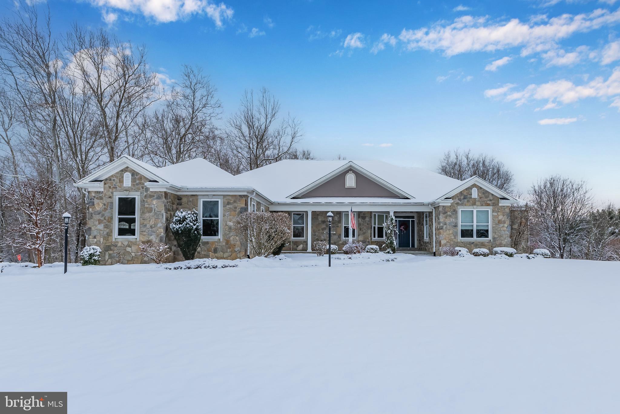 ROCKWELL FARMS - Residential