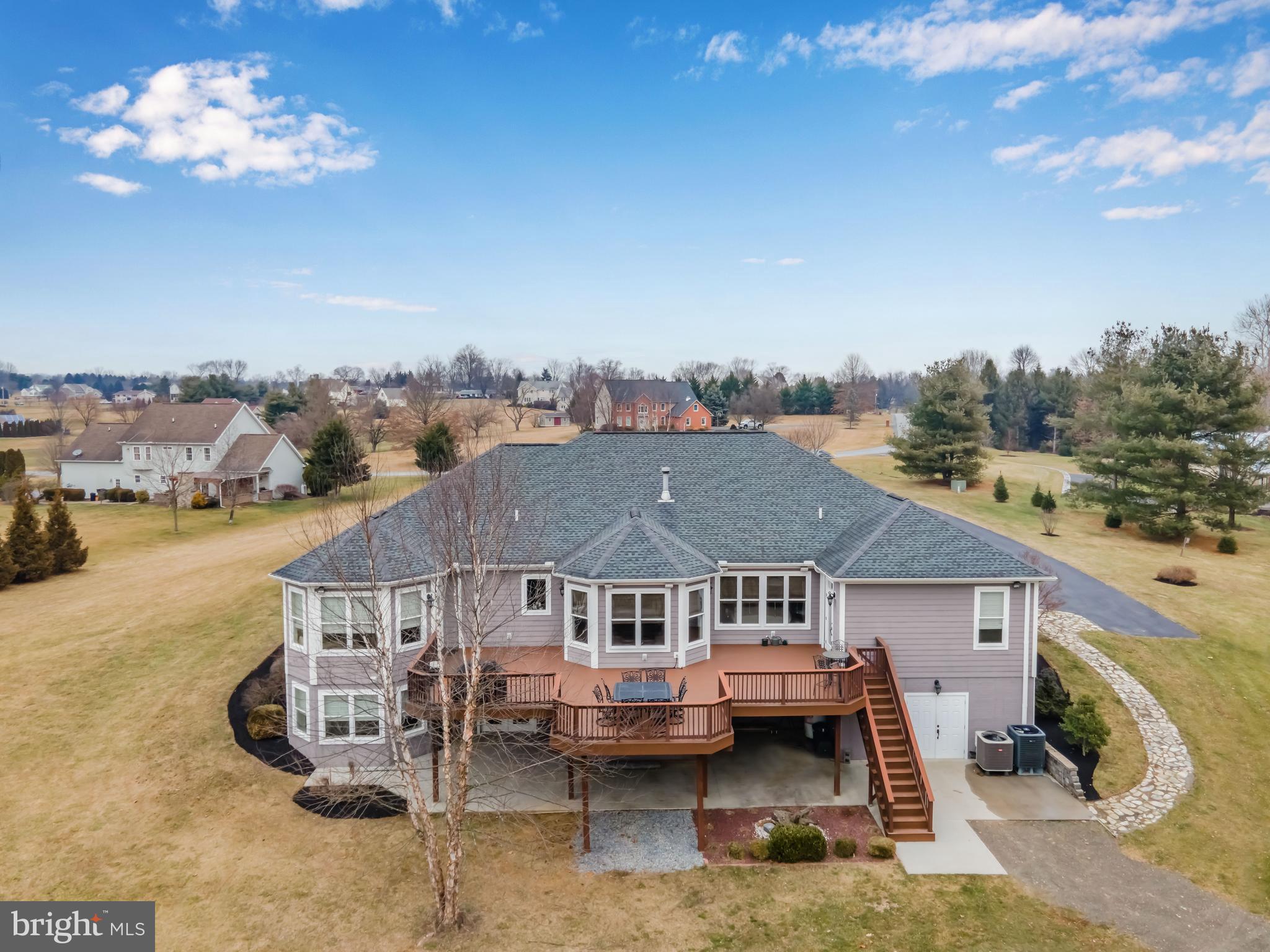 ROCKWELL FARMS - Residential