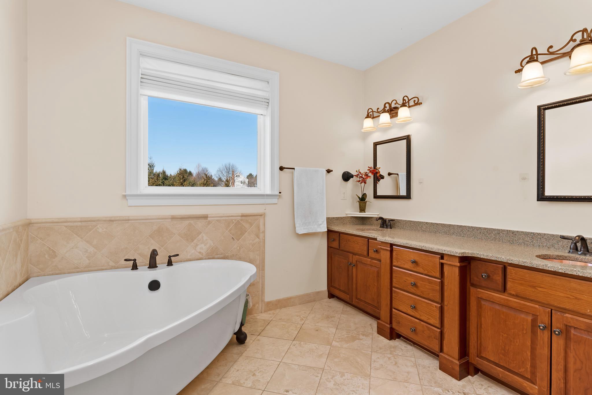 ROCKWELL FARMS - Residential