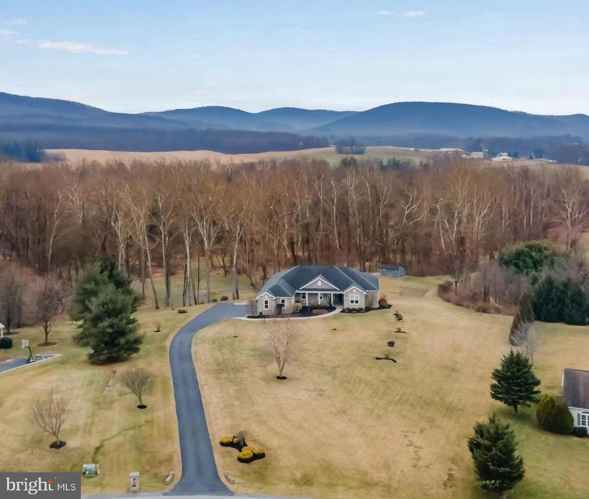 ROCKWELL FARMS - Residential