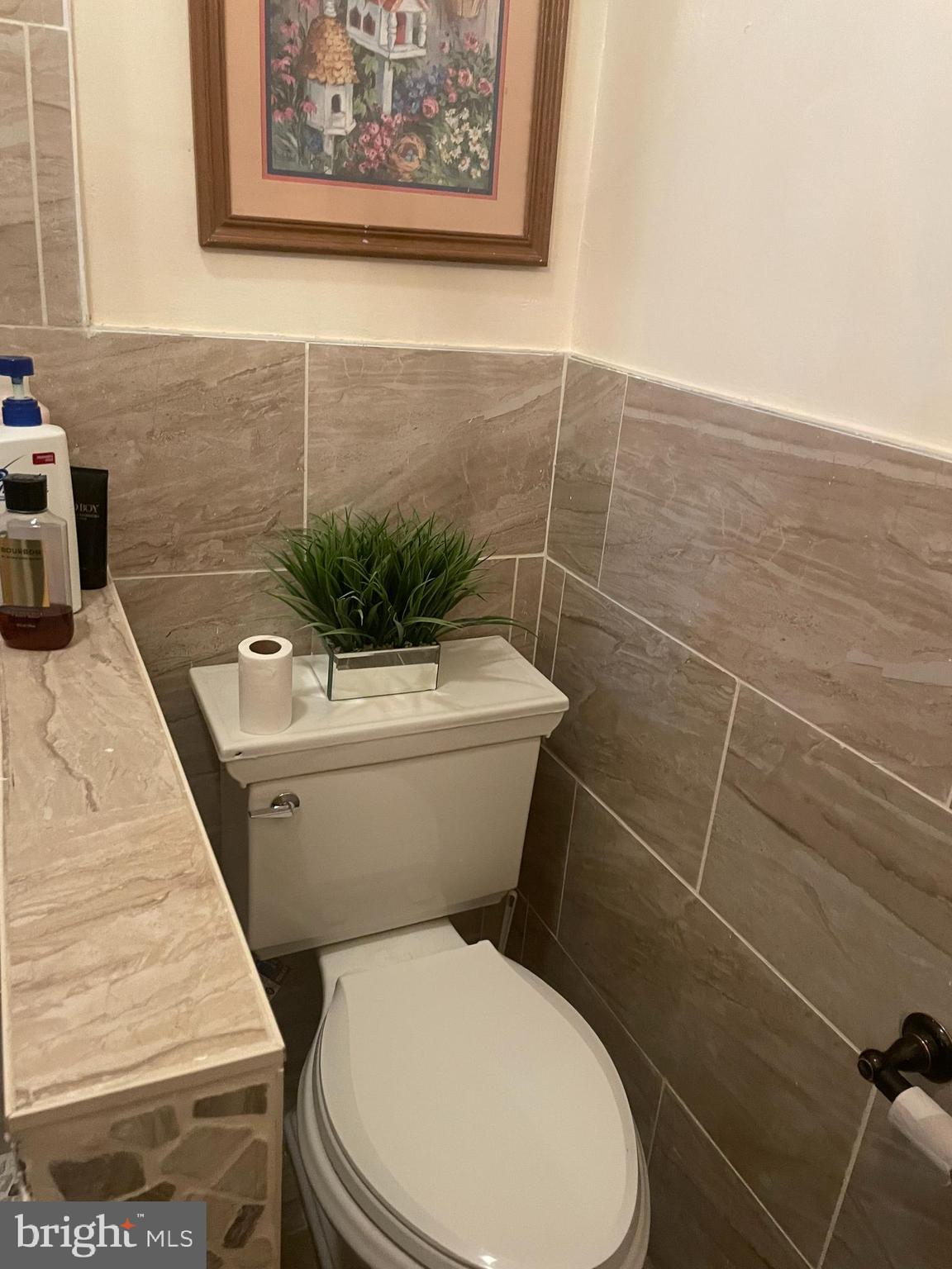 PHILADELPHIA (NORTHEAST) - Residential
