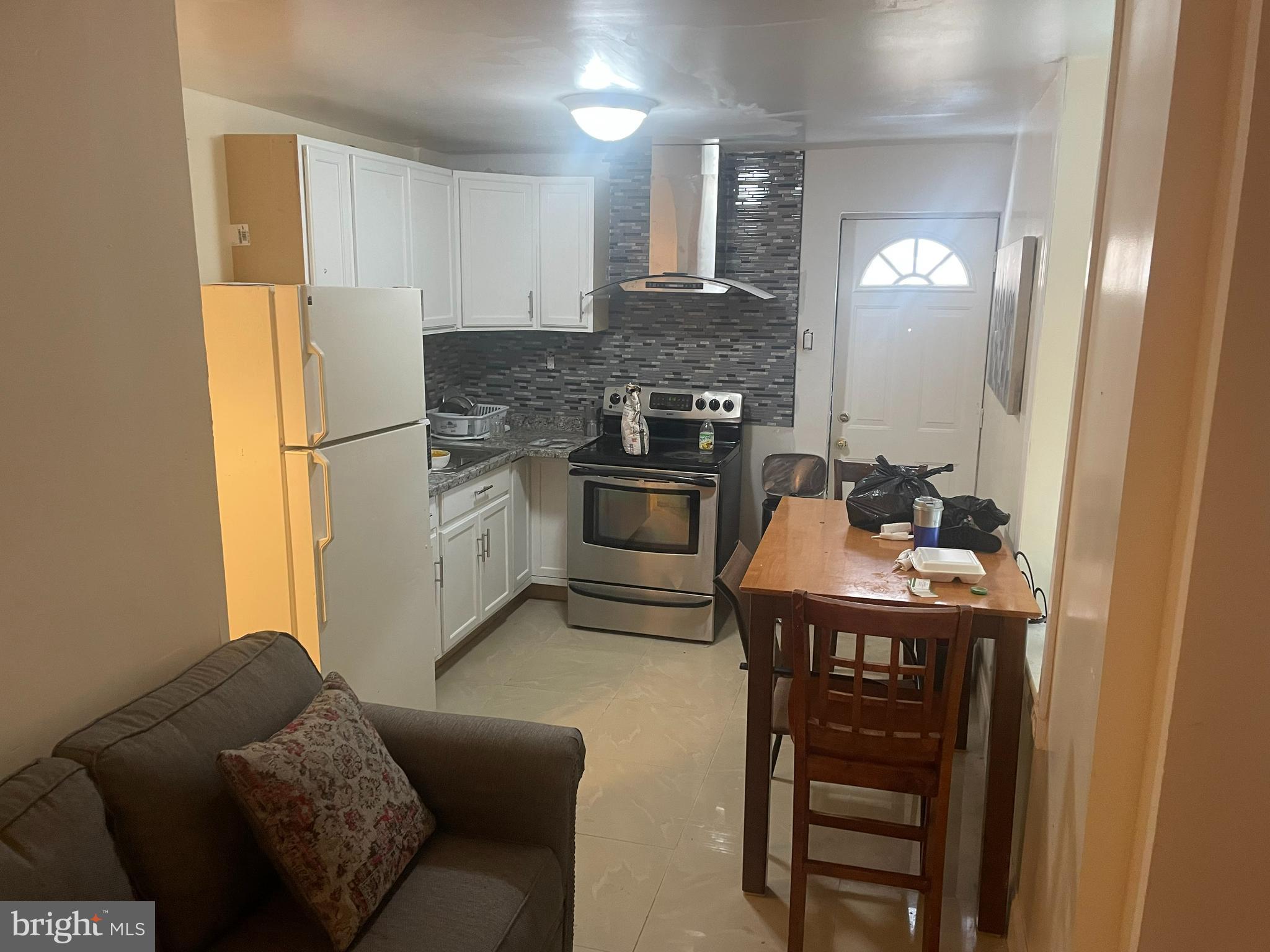 PHILADELPHIA (NORTHEAST) - Residential