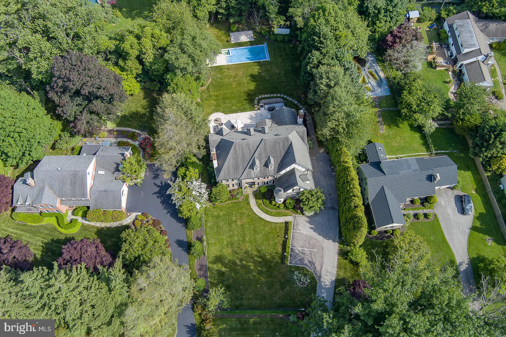 GLADWYNE - Residential