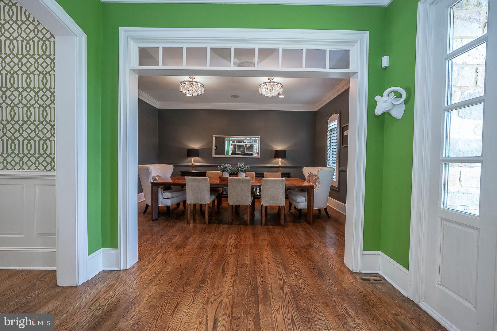 GLADWYNE - Residential