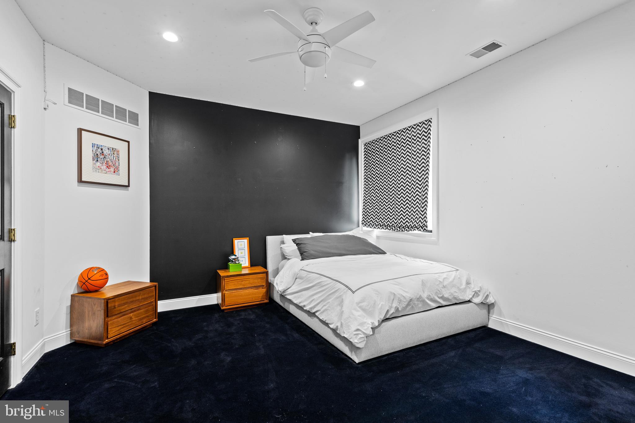 GLADWYNE - Residential