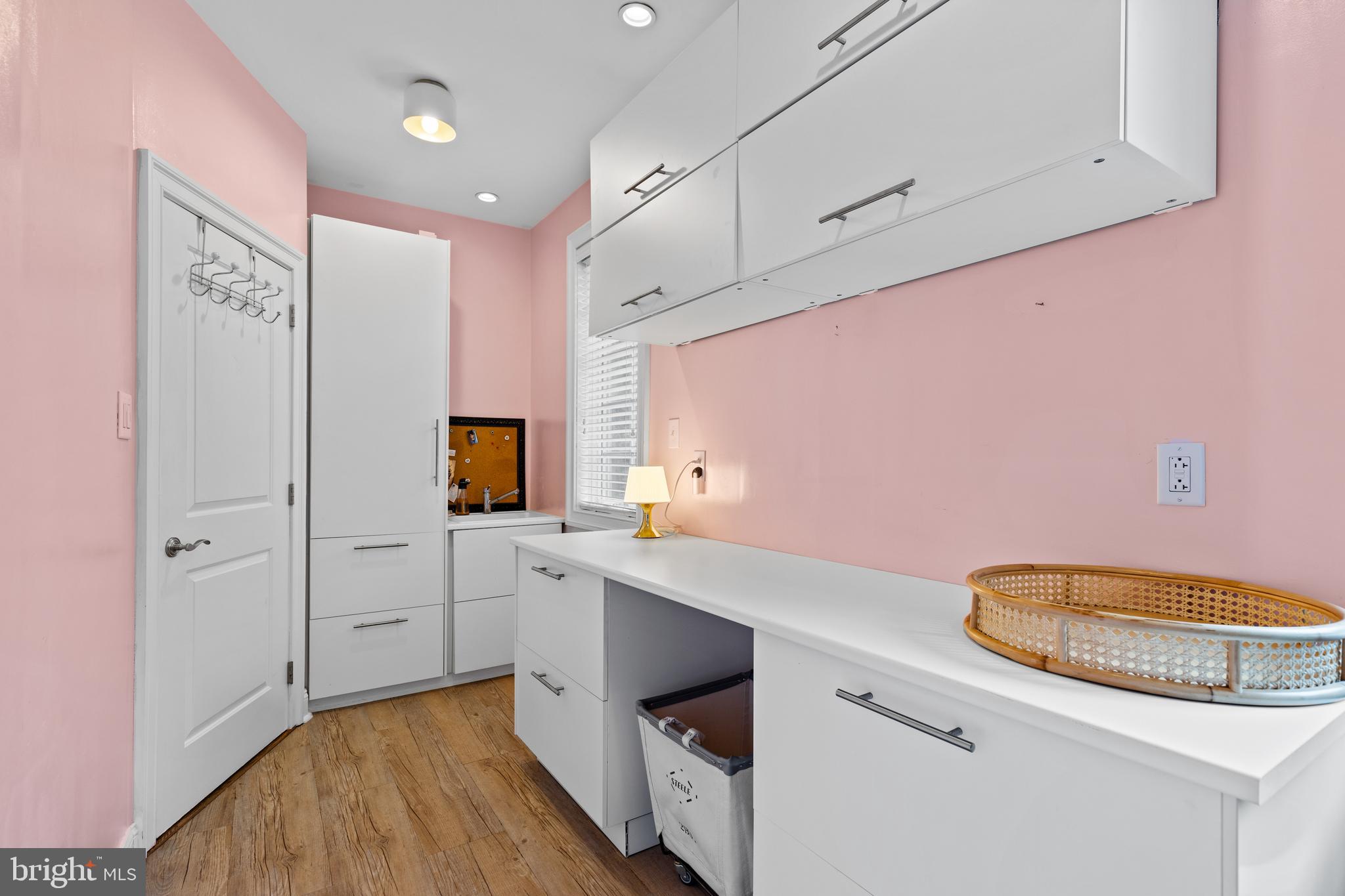 GLADWYNE - Residential