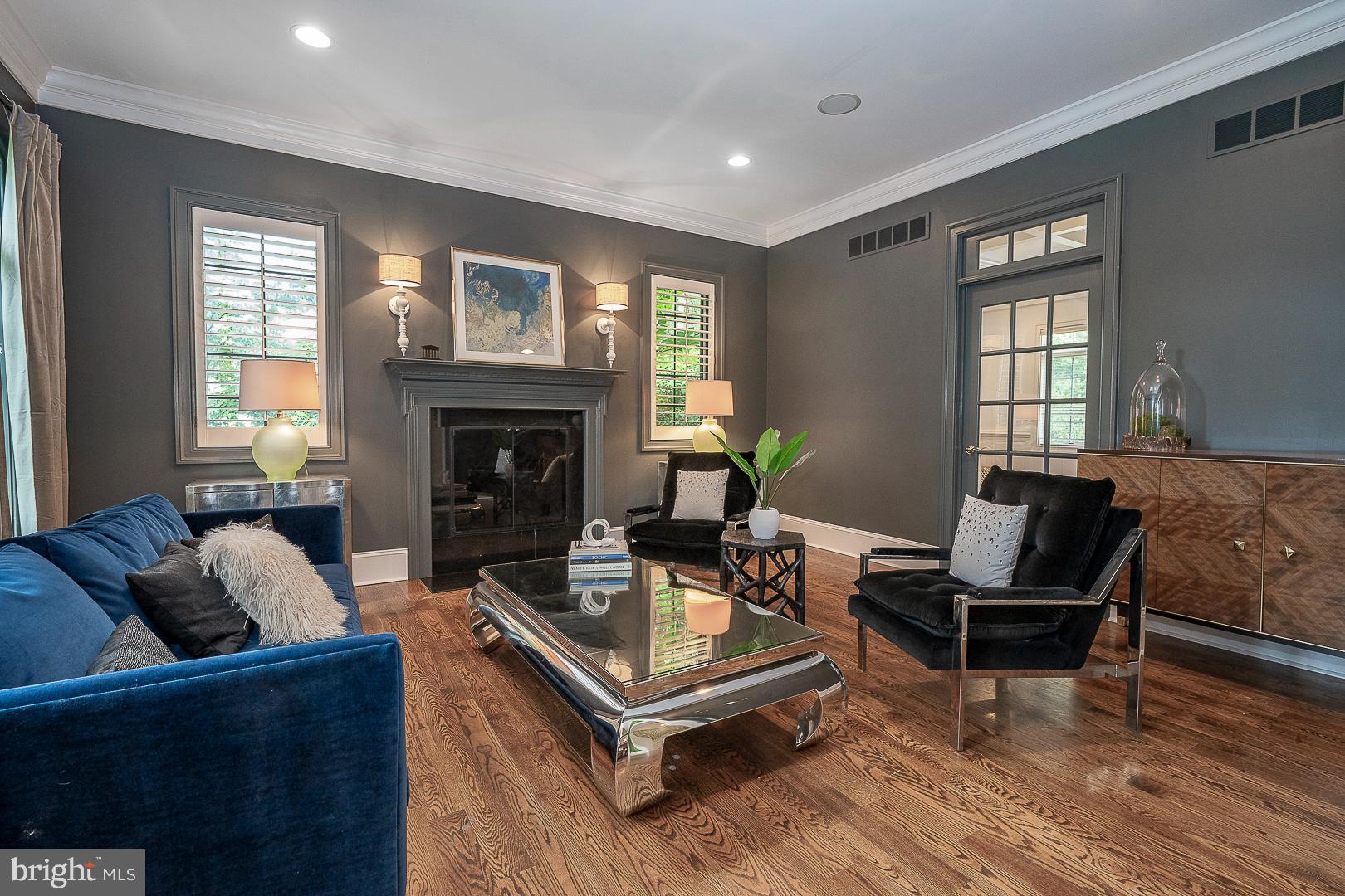 GLADWYNE - Residential