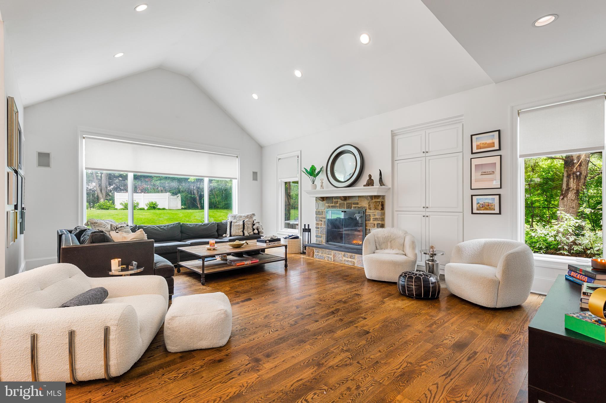 GLADWYNE - Residential