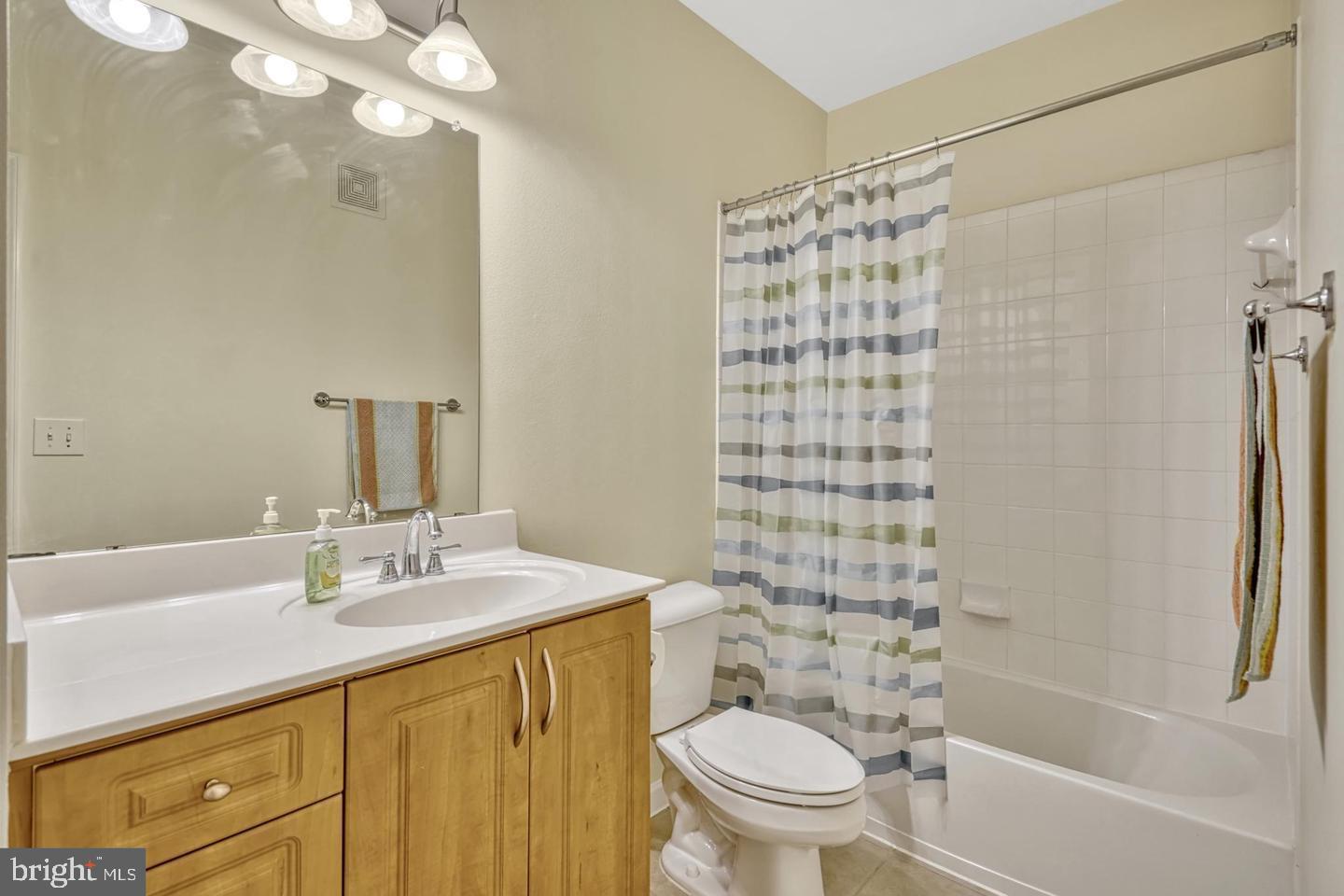 LEGATO CORNER - Residential Lease