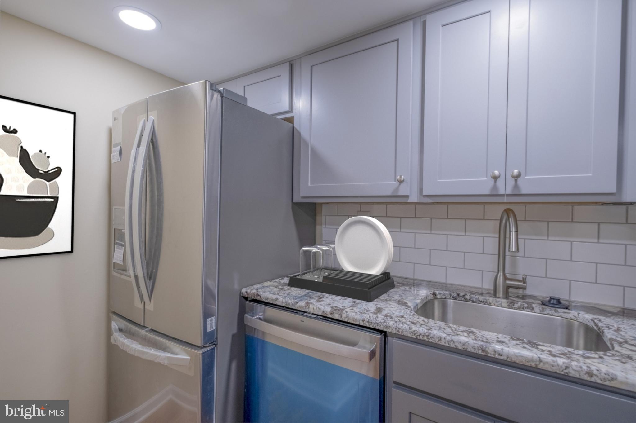 1008 SPRUCE STREET 20 1010B
