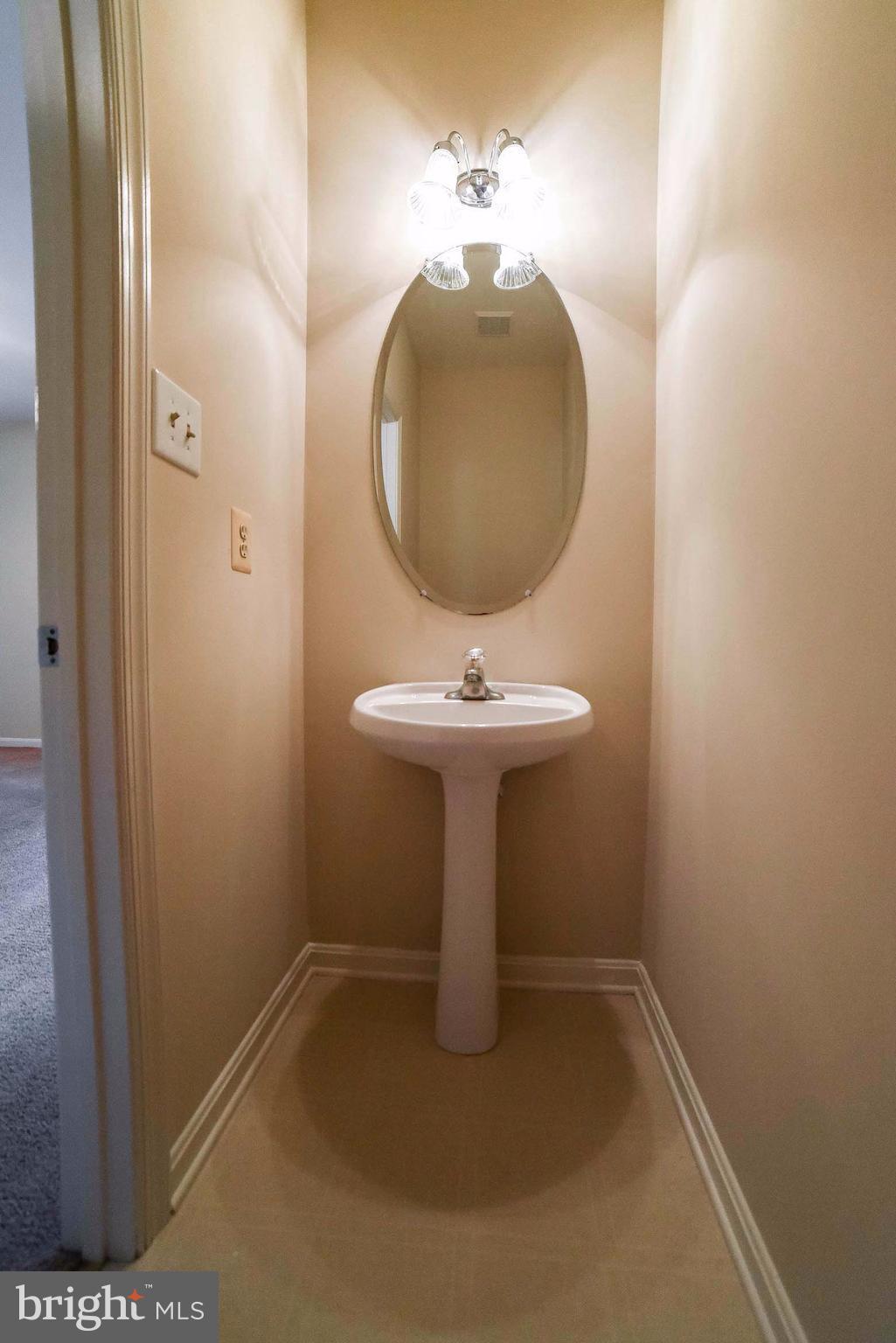 KINGSTON - Residential