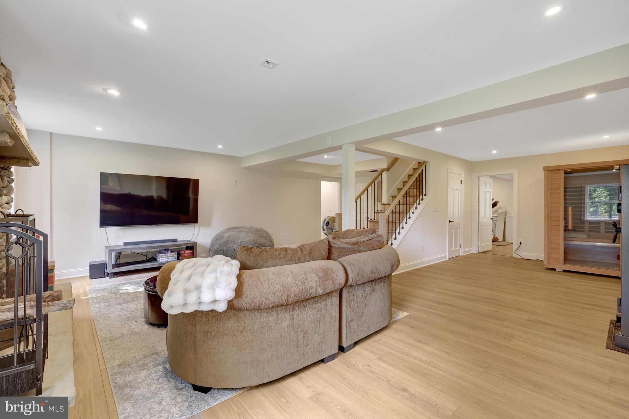 POTOMAC - Residential