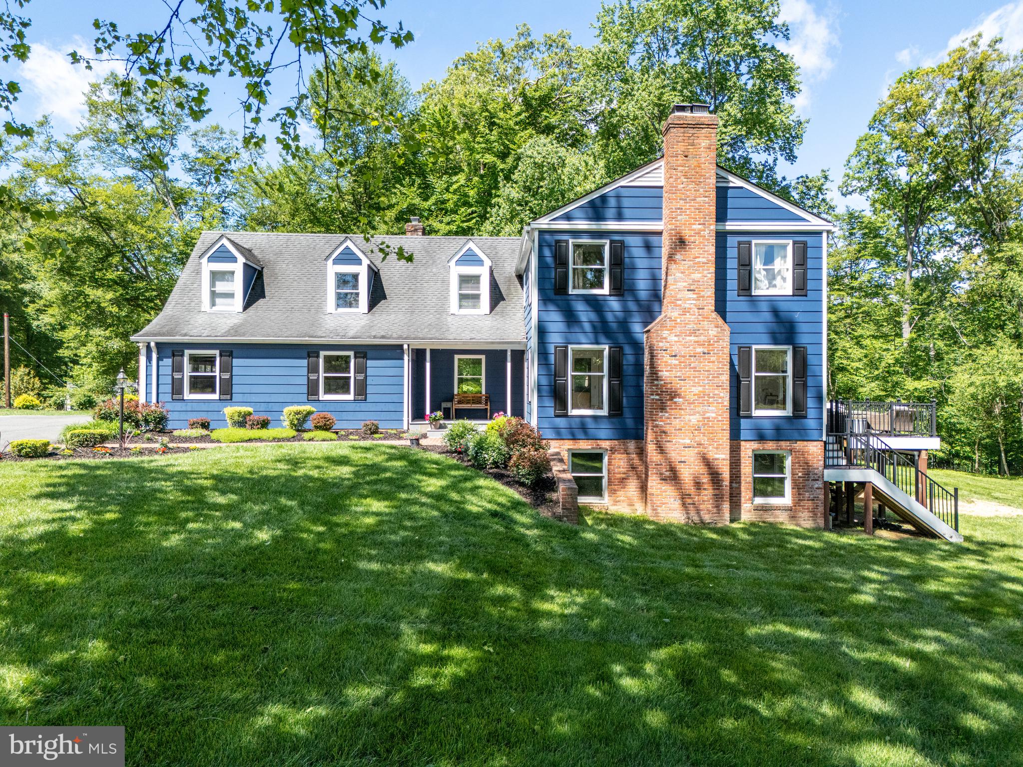 218 WALKER ROAD