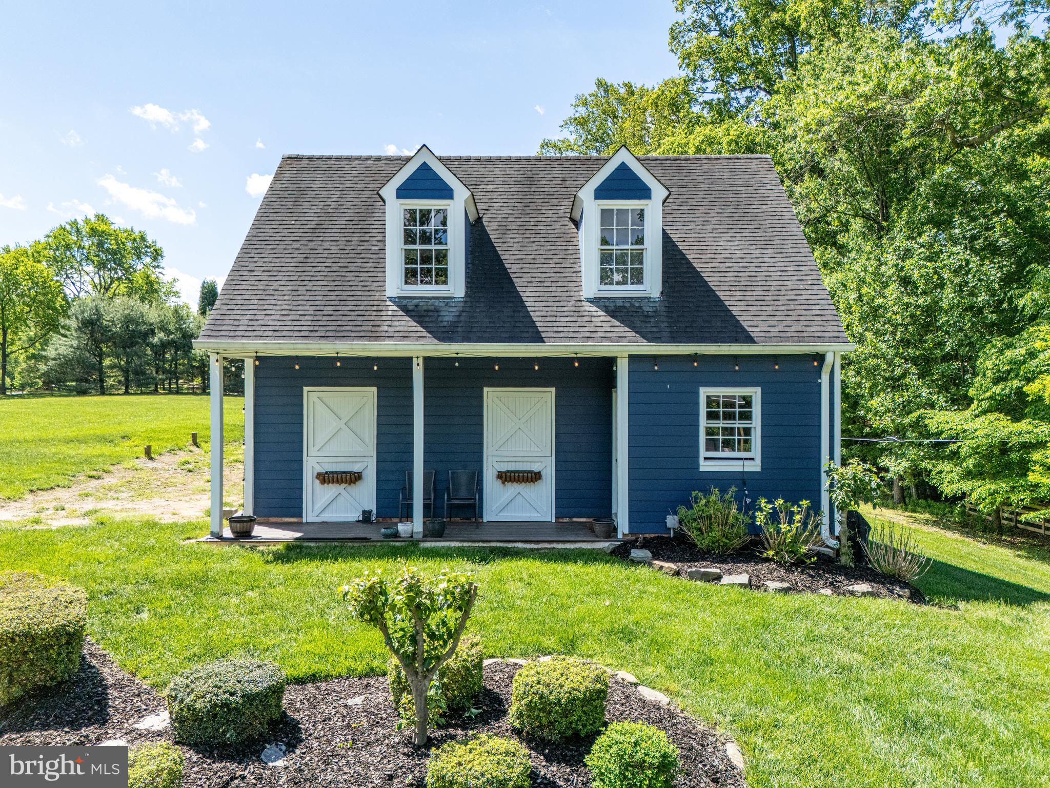 218 WALKER ROAD