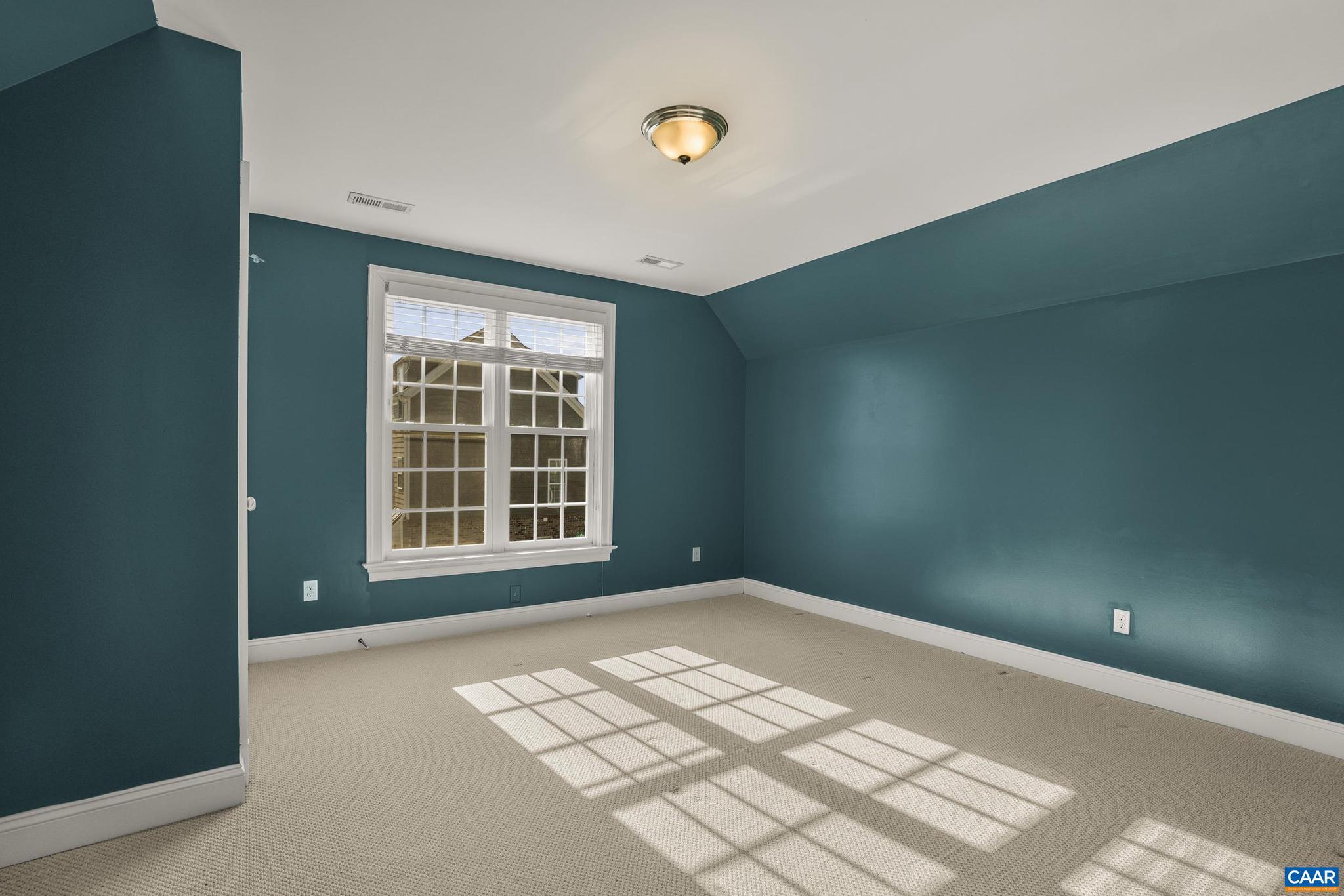 OLD TRAIL - Residential