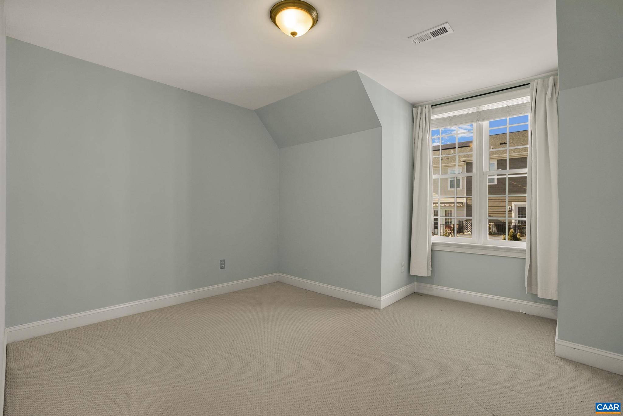 OLD TRAIL - Residential