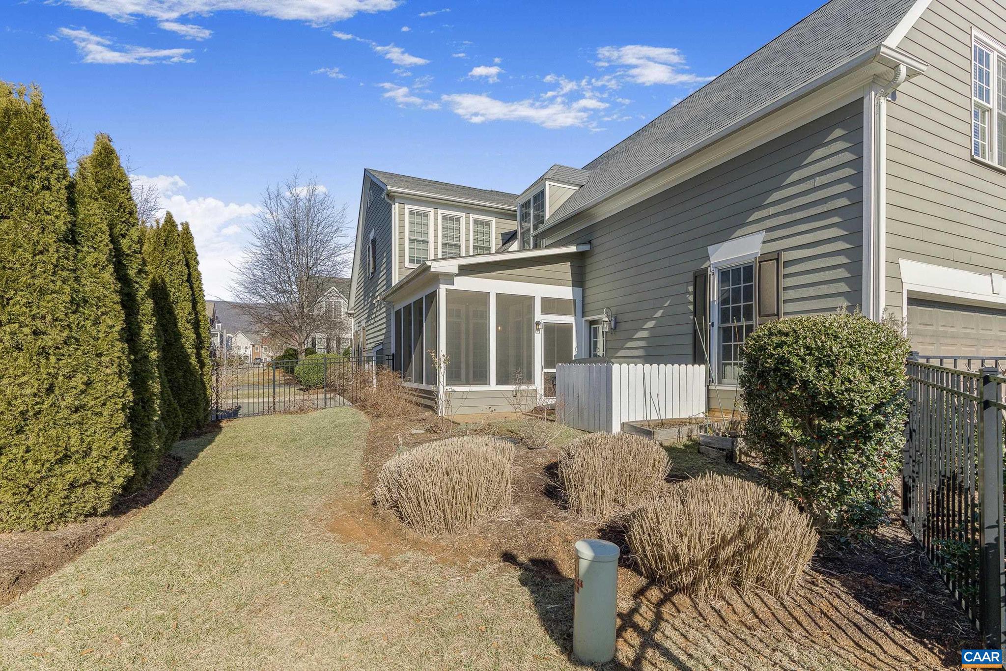 OLD TRAIL - Residential