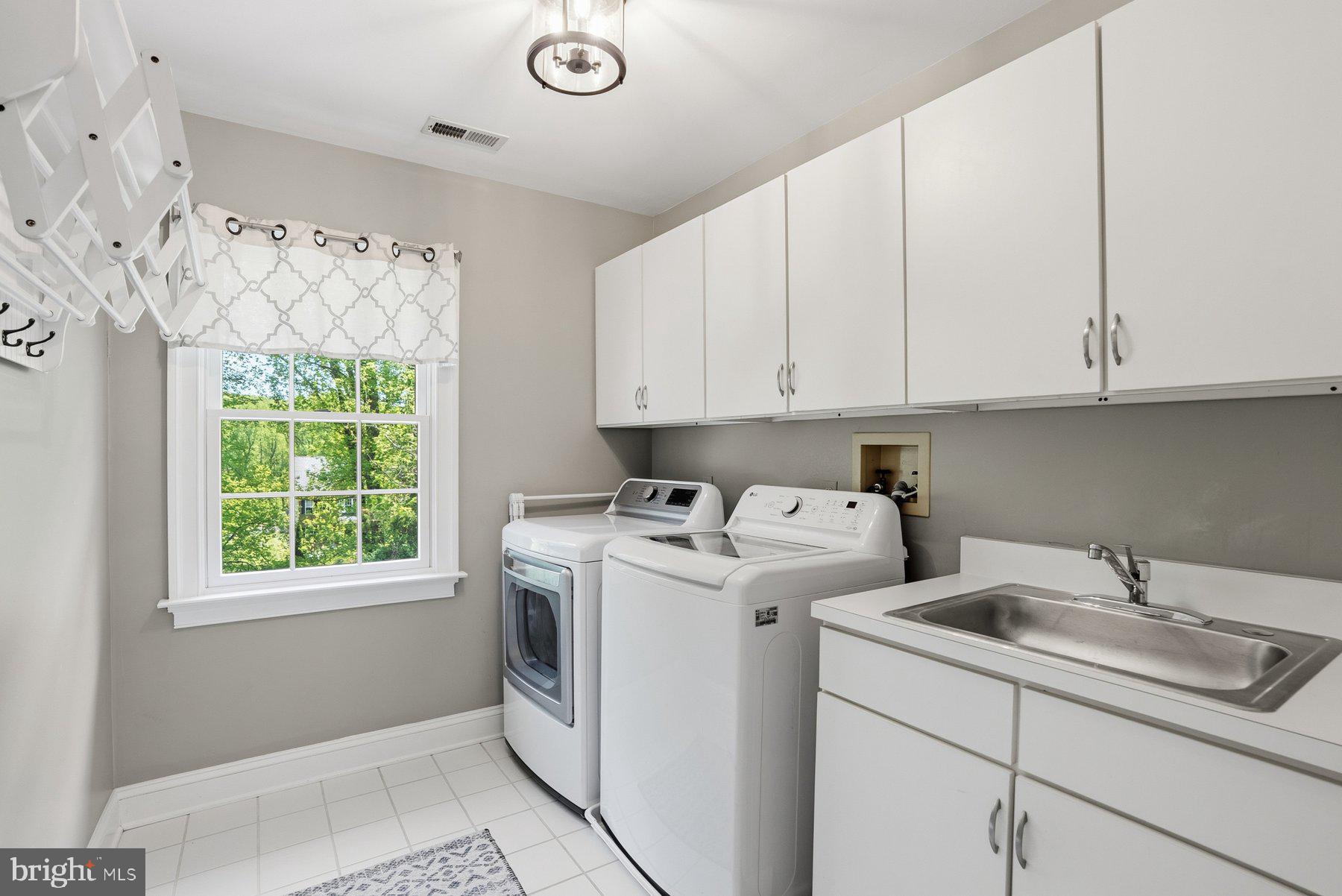 SPRING VALLEY ESTATES - Residential