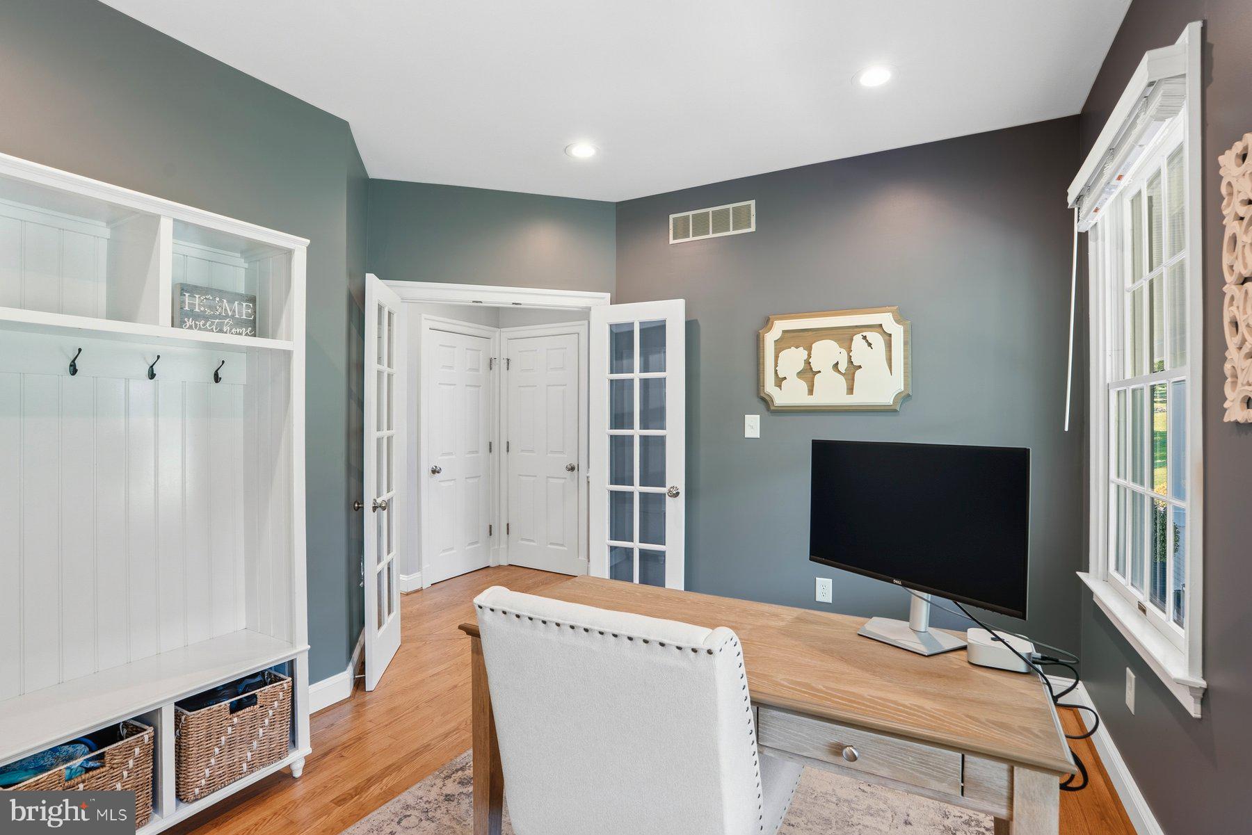 SPRING VALLEY ESTATES - Residential