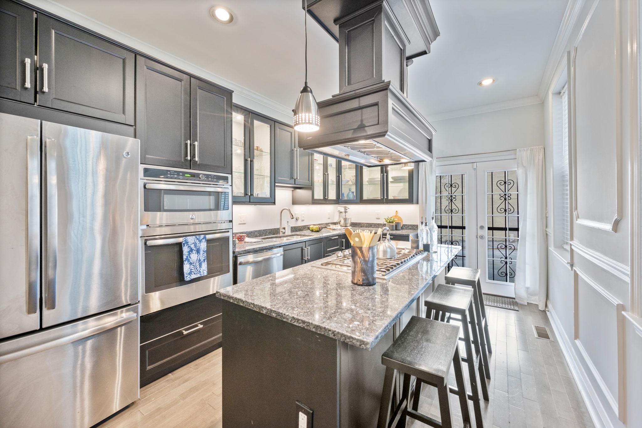 BUTCHERS HILL - Residential