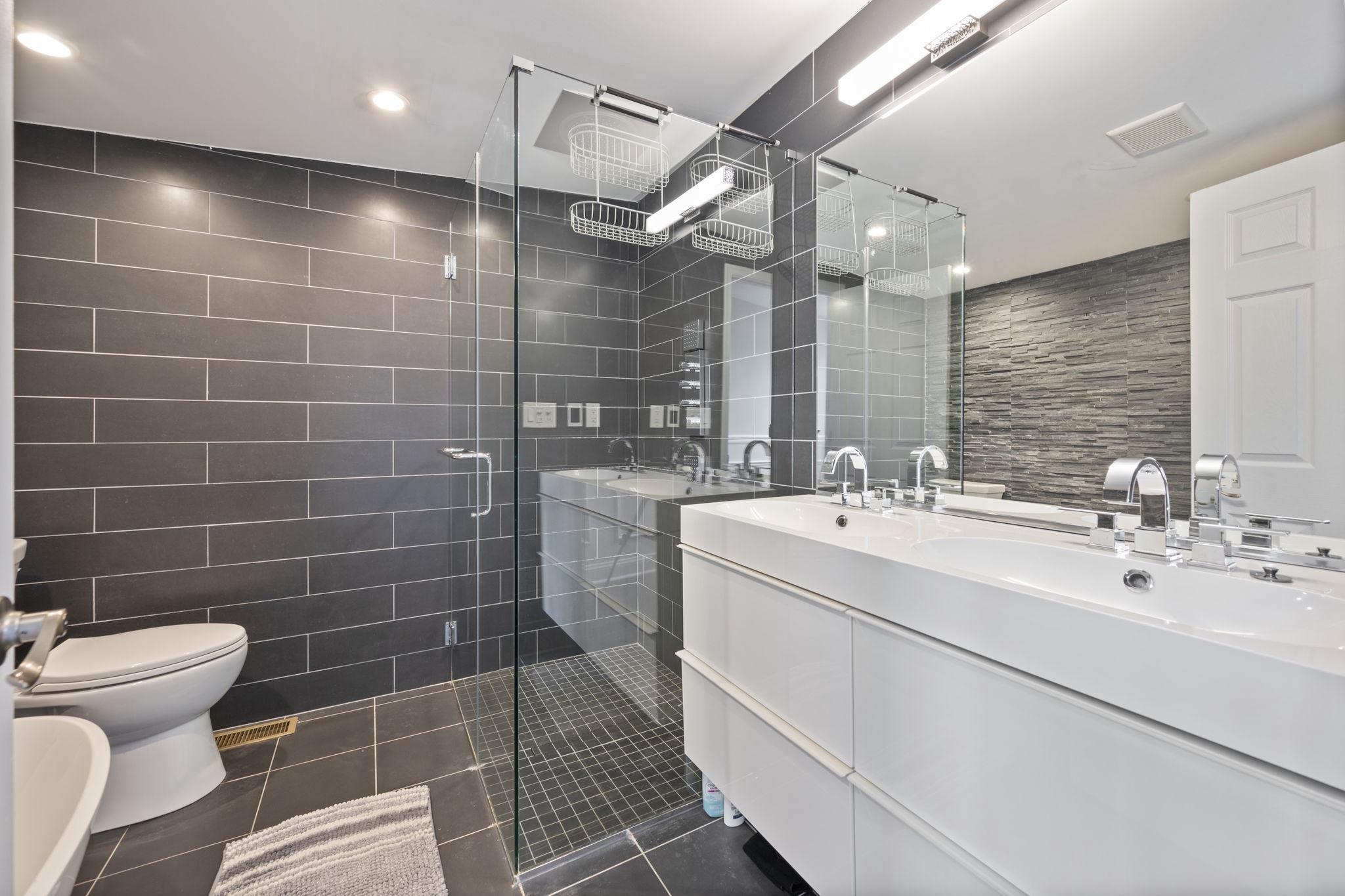 BUTCHERS HILL - Residential