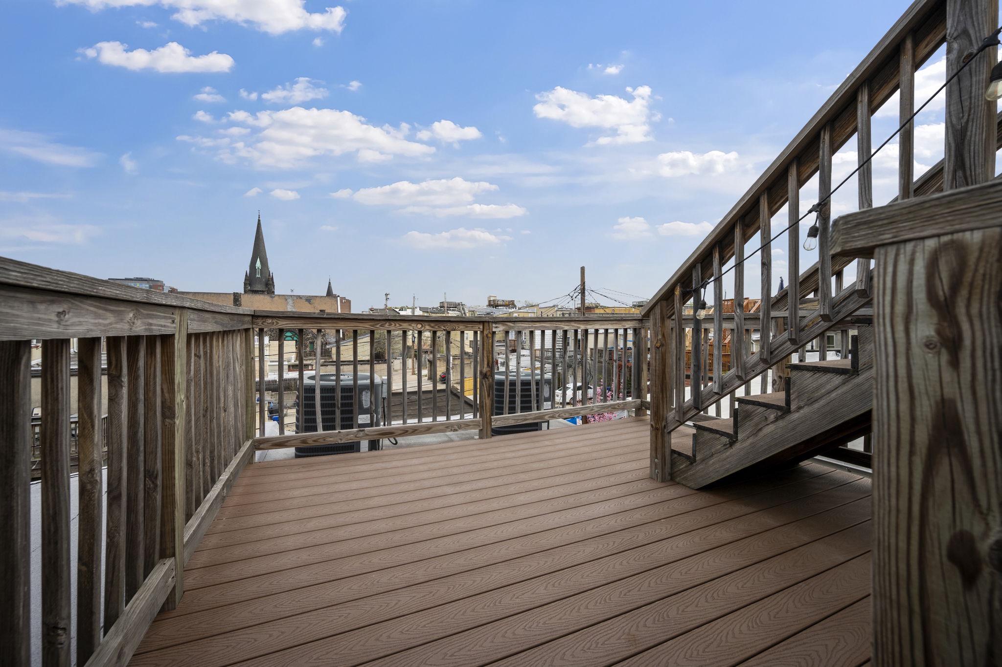 BUTCHERS HILL - Residential