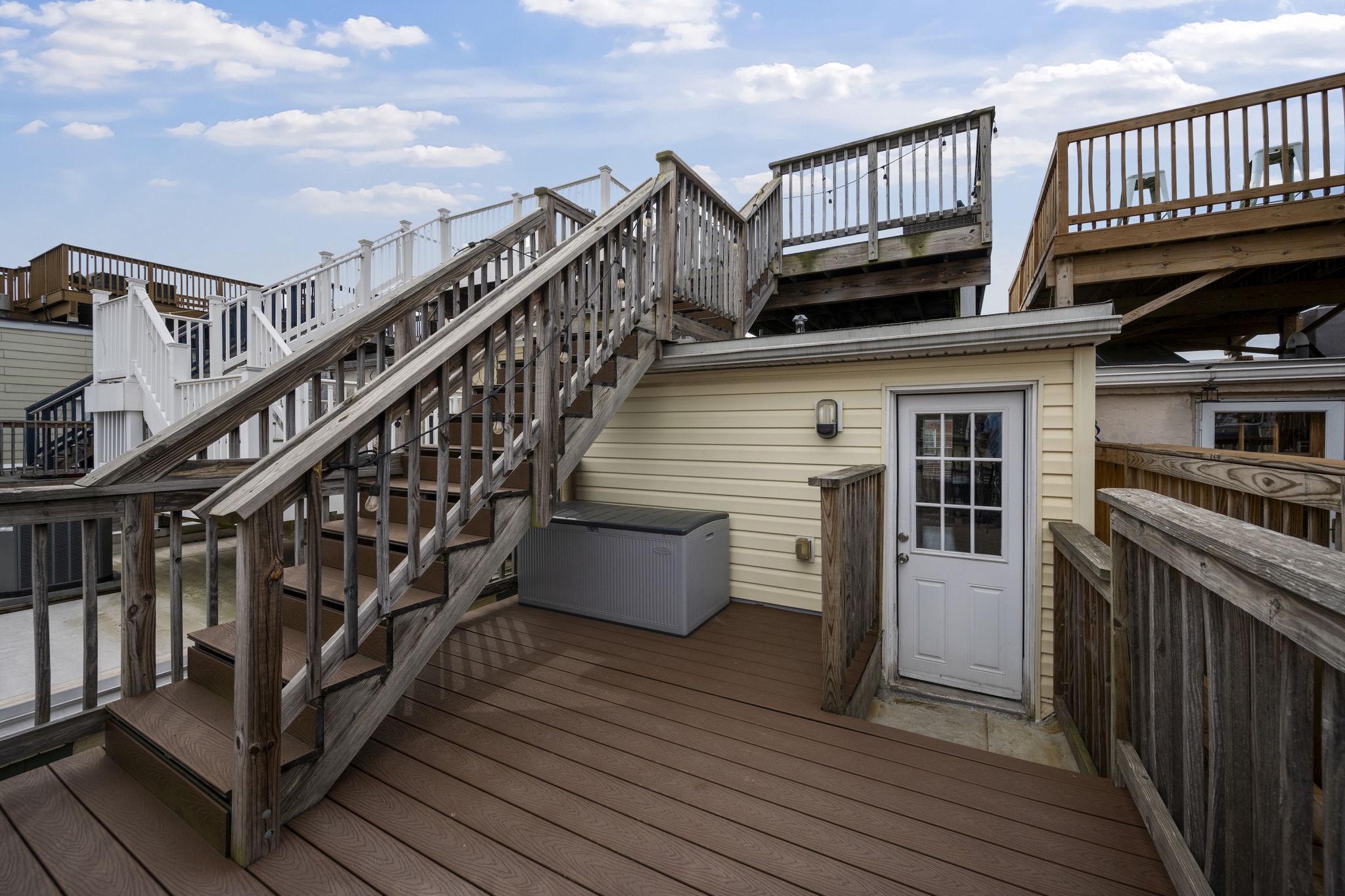 BUTCHERS HILL - Residential