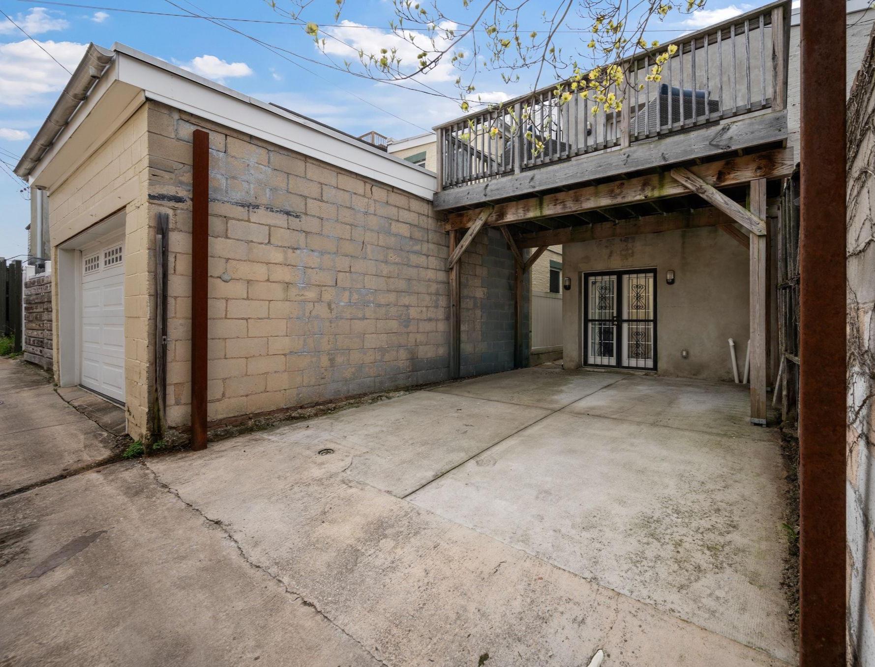 BUTCHERS HILL - Residential