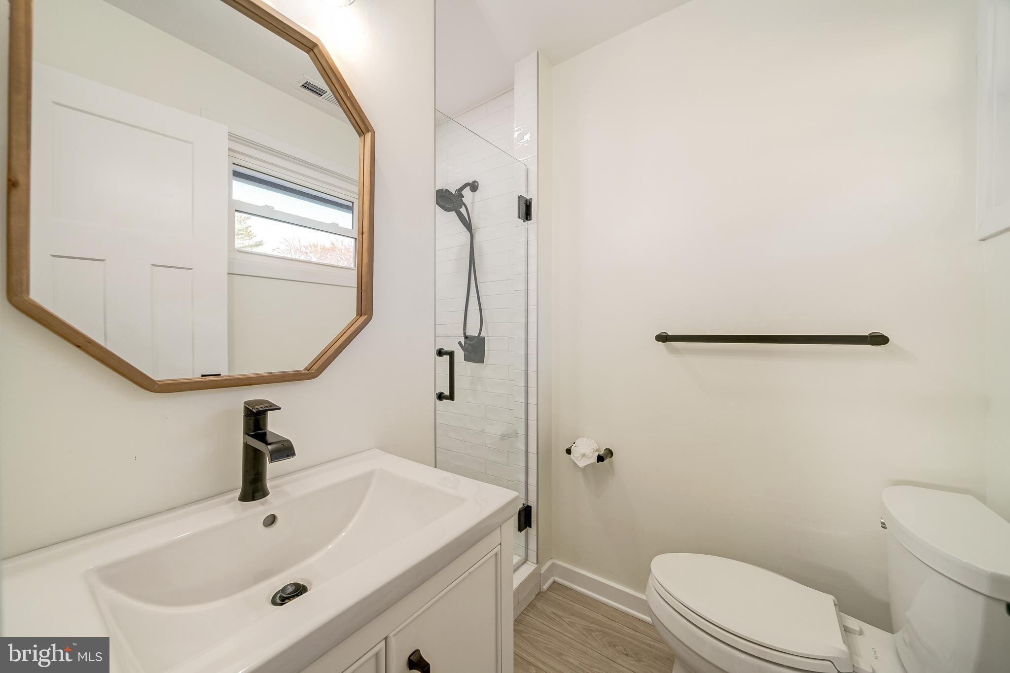 RIDGE MANOR - Residential