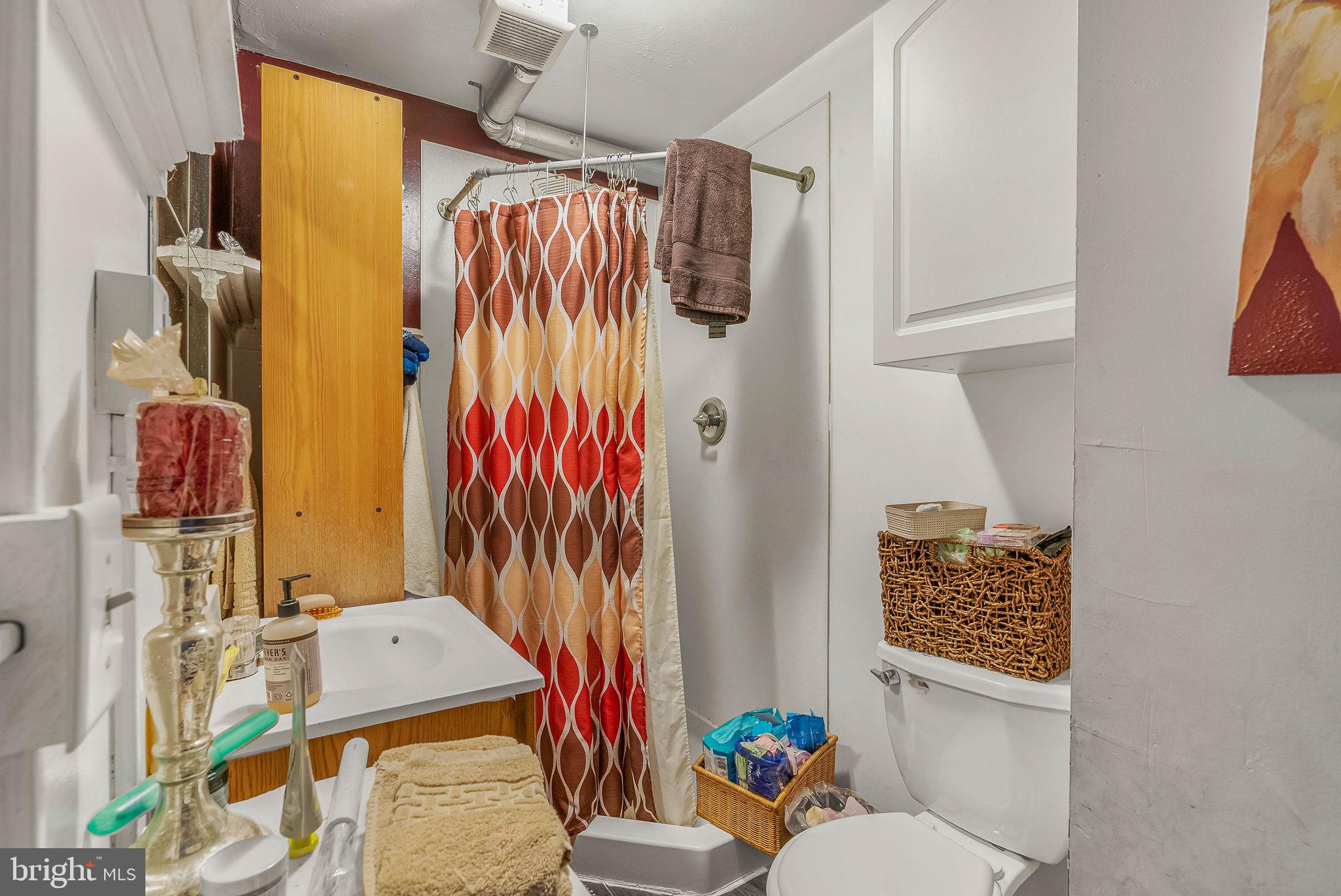 NICETOWN-TIOGA - Residential Income