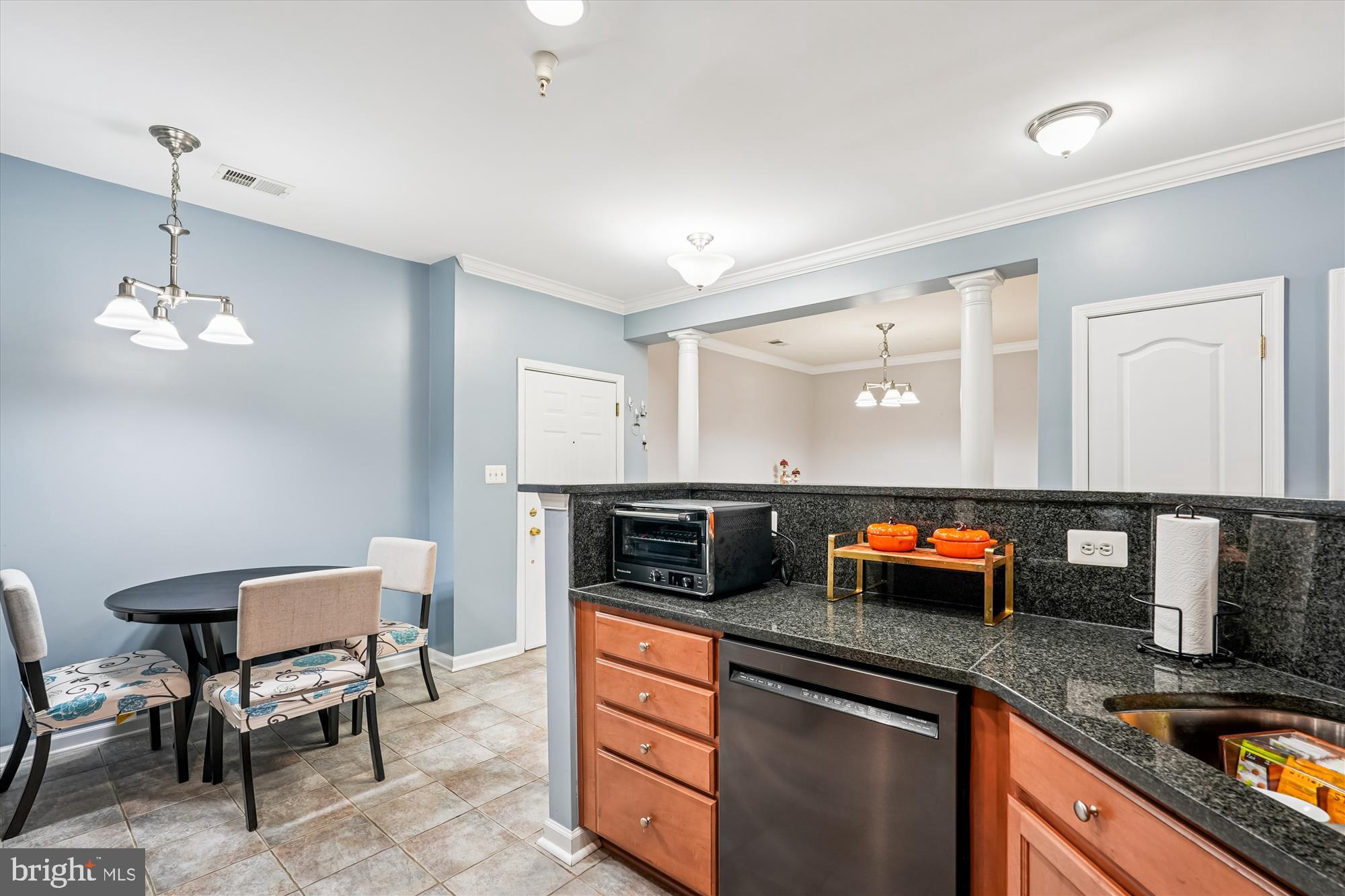 THE RESERVE CONDOMINIUMS - Residential