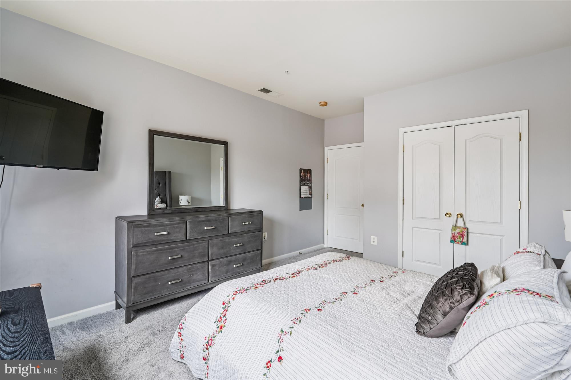 THE RESERVE CONDOMINIUMS - Residential