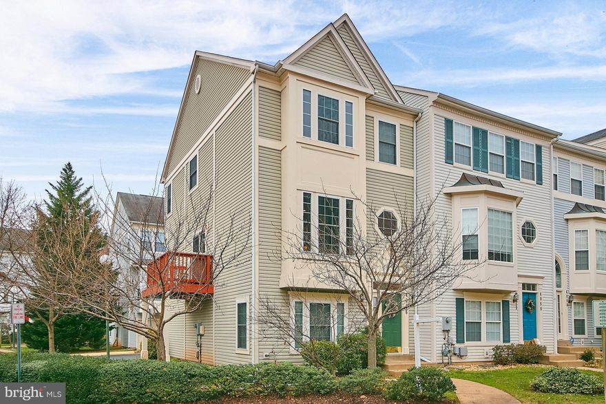 OPEN HOUSE SATURDAY& SUNDAY DEC 8th & 9TH 2-4PM! Extraordinary and model perfect - move in ready!  Entire home has been remodeled top to bottom!  Gorgeous updated TH throughout all levels with new paint. Kitchen with granite, ss appliance, recessed lighting, gleaming hardwood flooring. Large projection screen in family room. Light filled throughout!  Upper lvl with 3 bedrooms. Master suite with walk in closet and spectacular fully remodeled master bath - dual sinks, separate shower and jetted tub. Plush carpeting on upper level. Lower lvl with rec room or office space and laundry. Walk out to garage.  Community pool, tennis, trails, walk to Fairfax Corner, movies, restaurants, Wegmans, more!  Trails, walking paths, peaceful ponds in community - commuter dream location - best of all worlds!