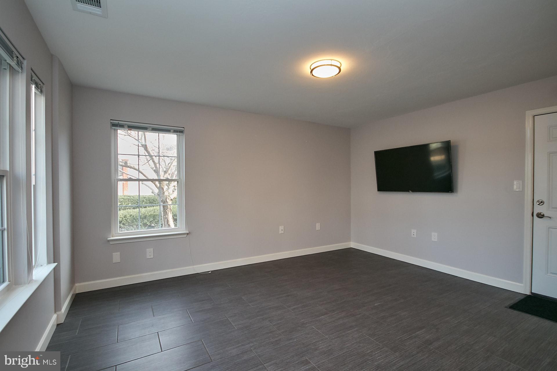 RANDOM HILLS LAND BAY - Residential