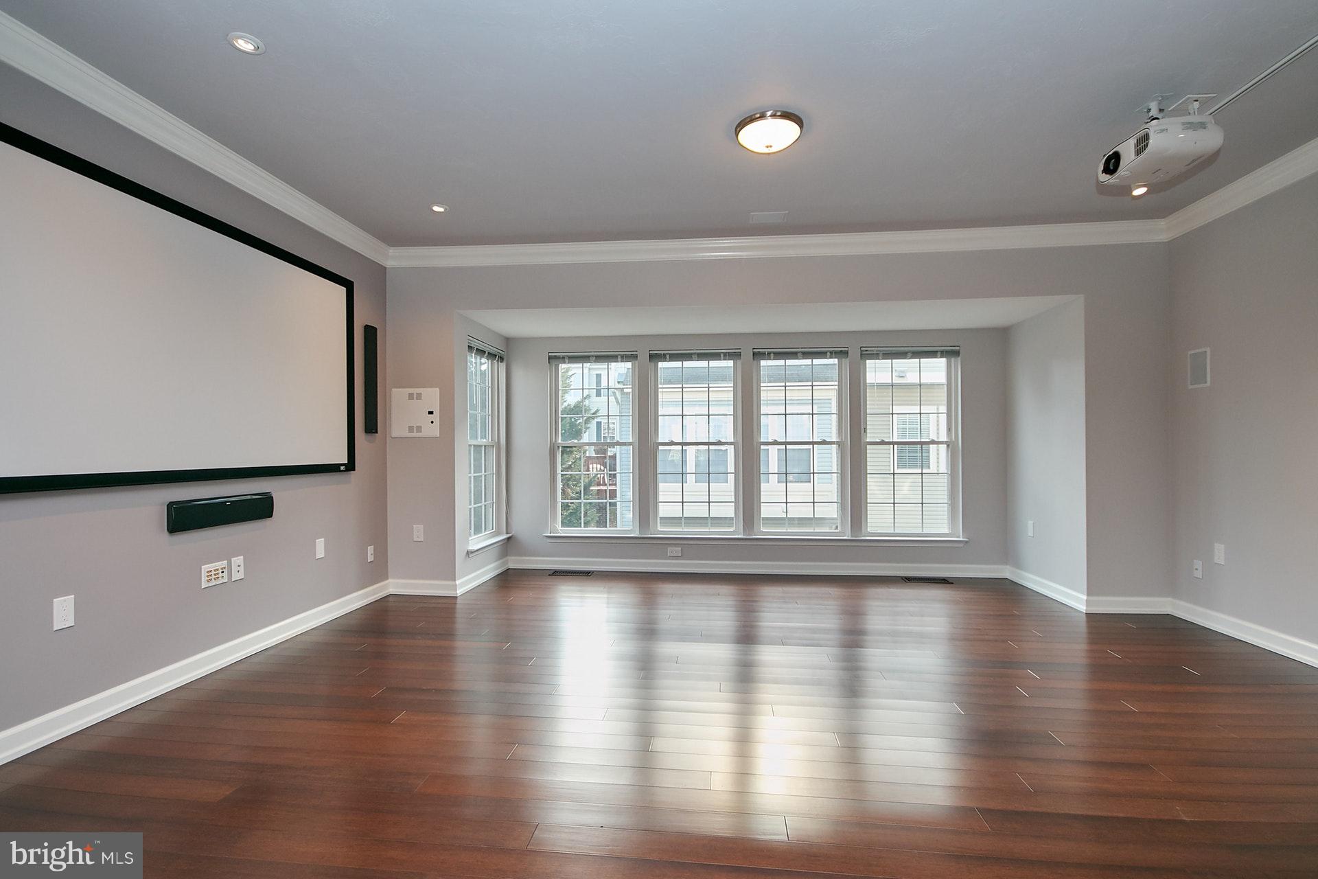 RANDOM HILLS LAND BAY - Residential