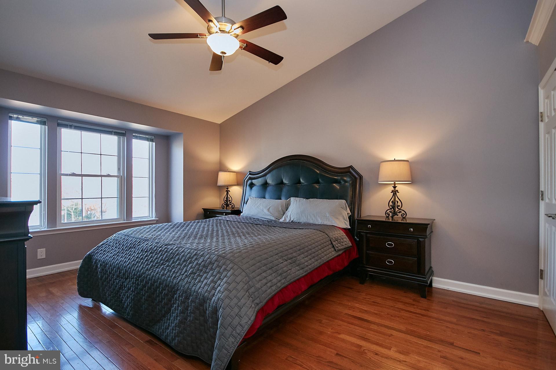 RANDOM HILLS LAND BAY - Residential